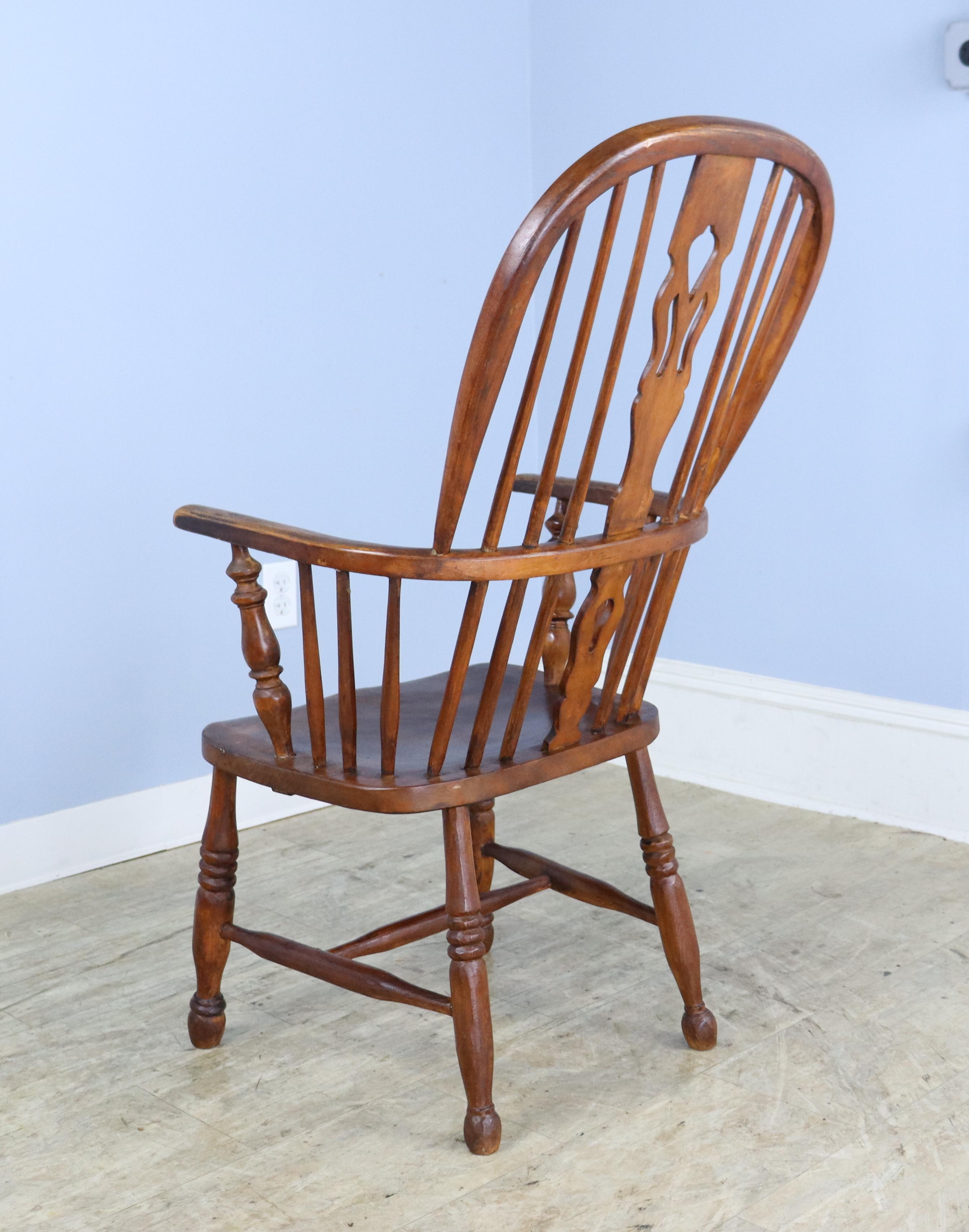 19th Century English Fruitwood Windsor Chair, Fiddleback Splat For Sale 7