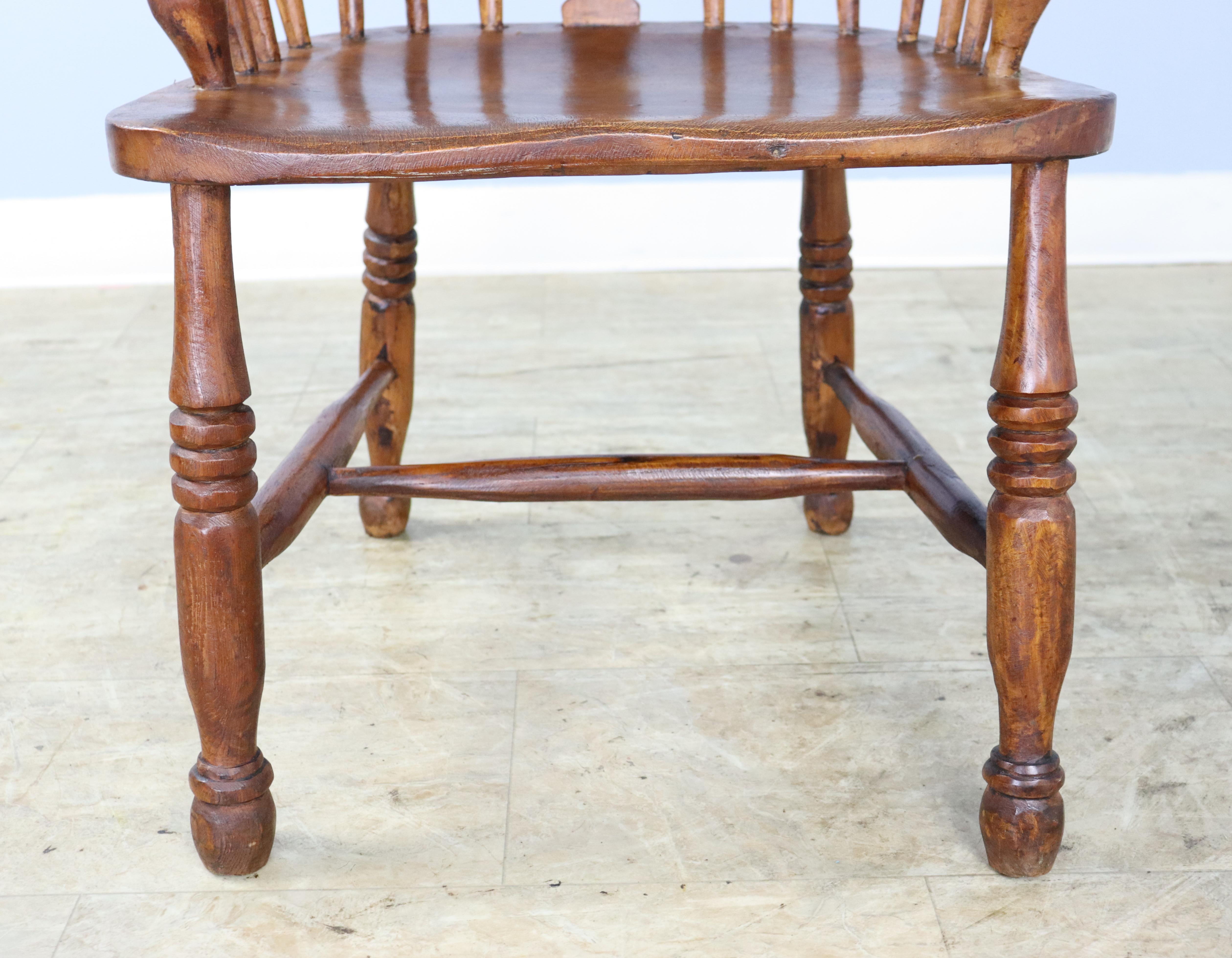 19th Century English Fruitwood Windsor Chair, Fiddleback Splat For Sale 6