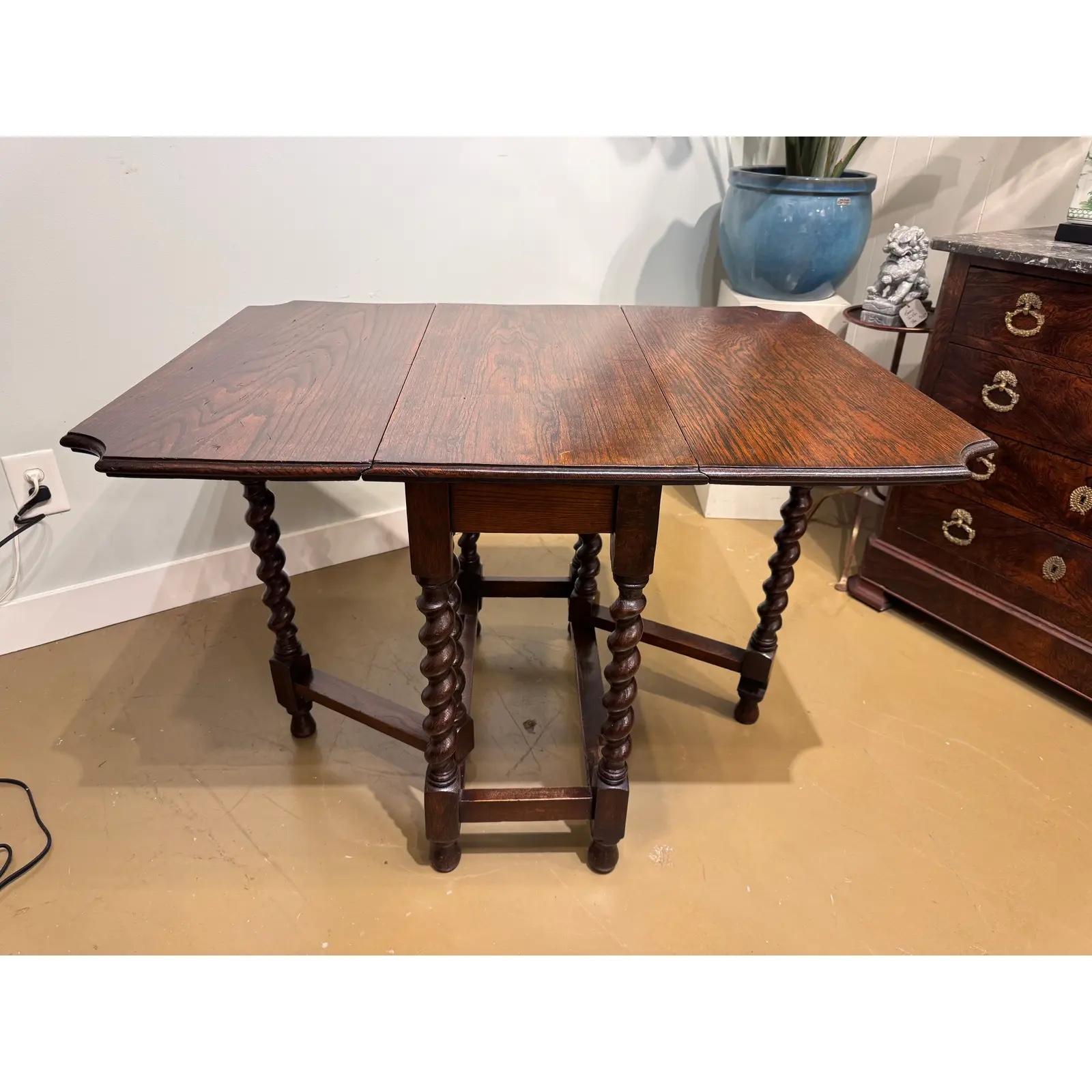 Table à pattes de porte anglaise du 19e siècle Bon état - En vente à Nashville, TN