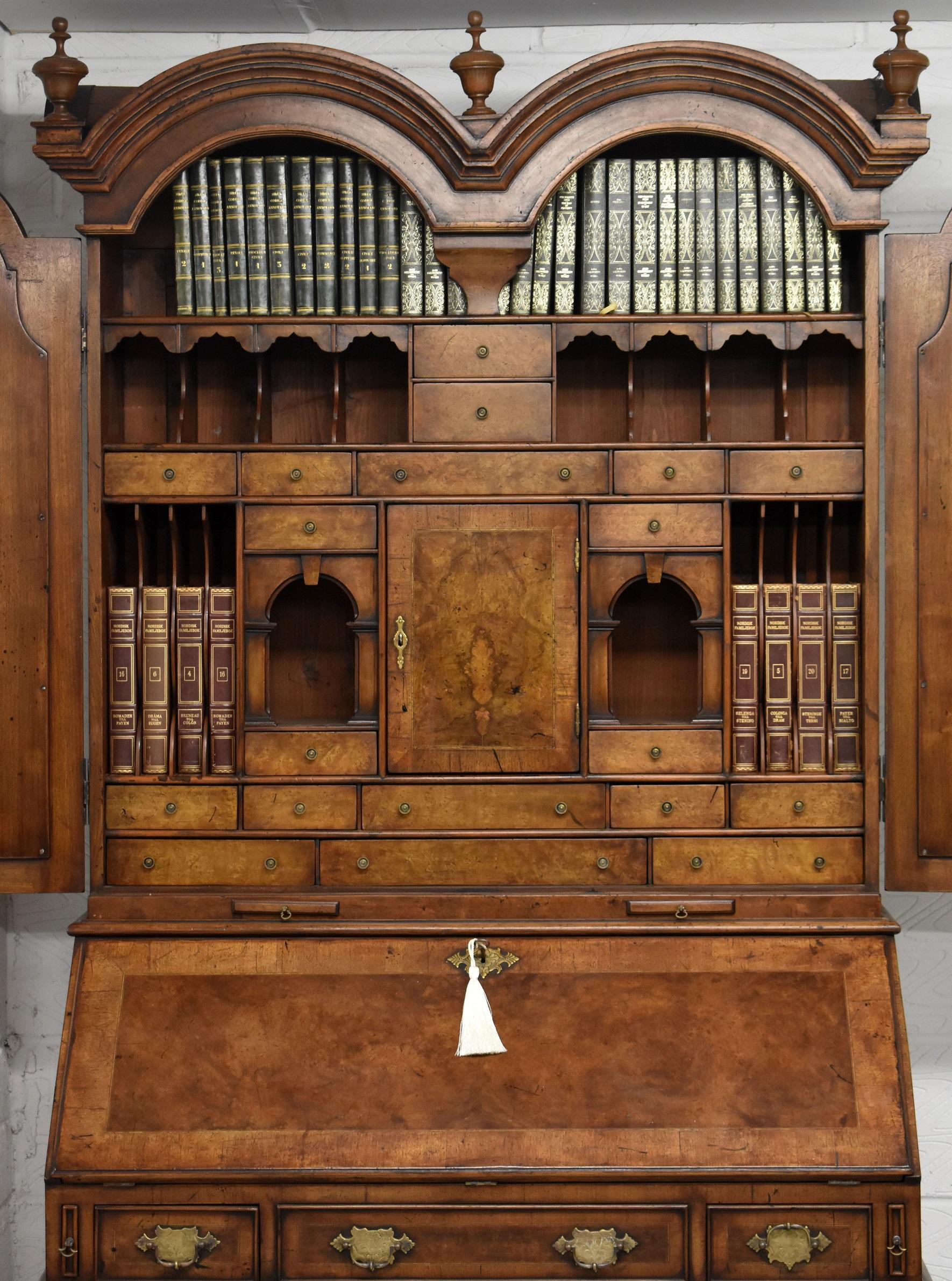 Queen Anne 19th Century English George III Burr Walnut Bureau Bookcase For Sale