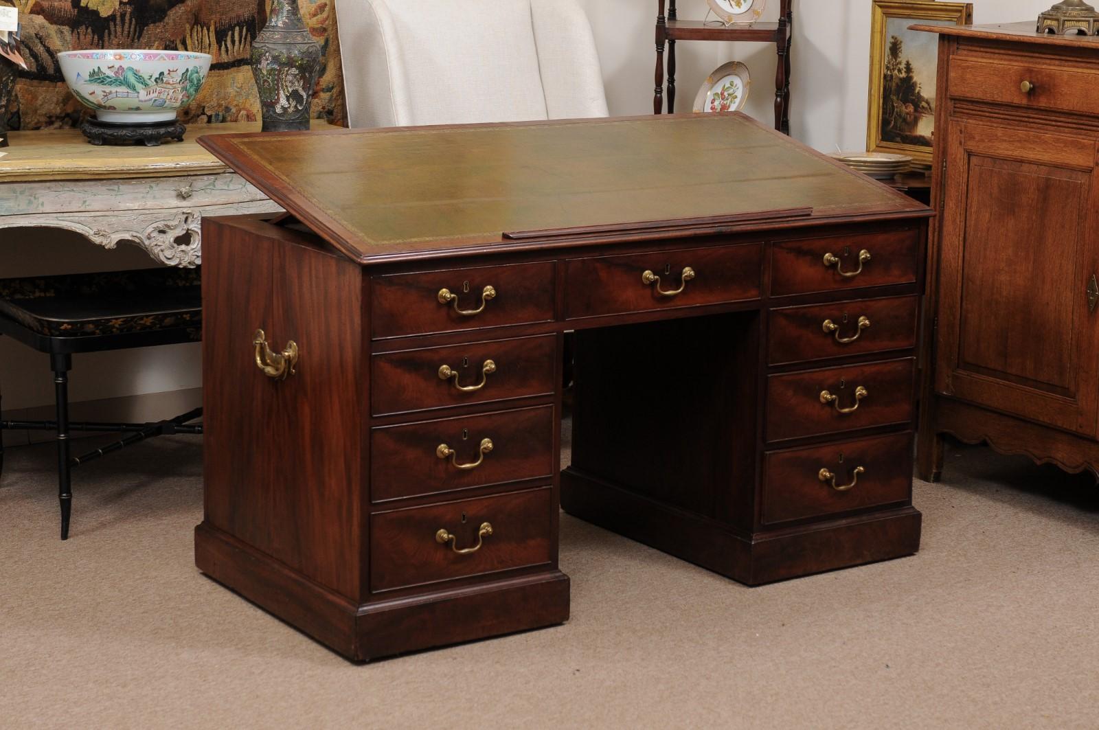 19th Century English George III Mahogany Architect’s Desk with Adjustable Green  For Sale 3