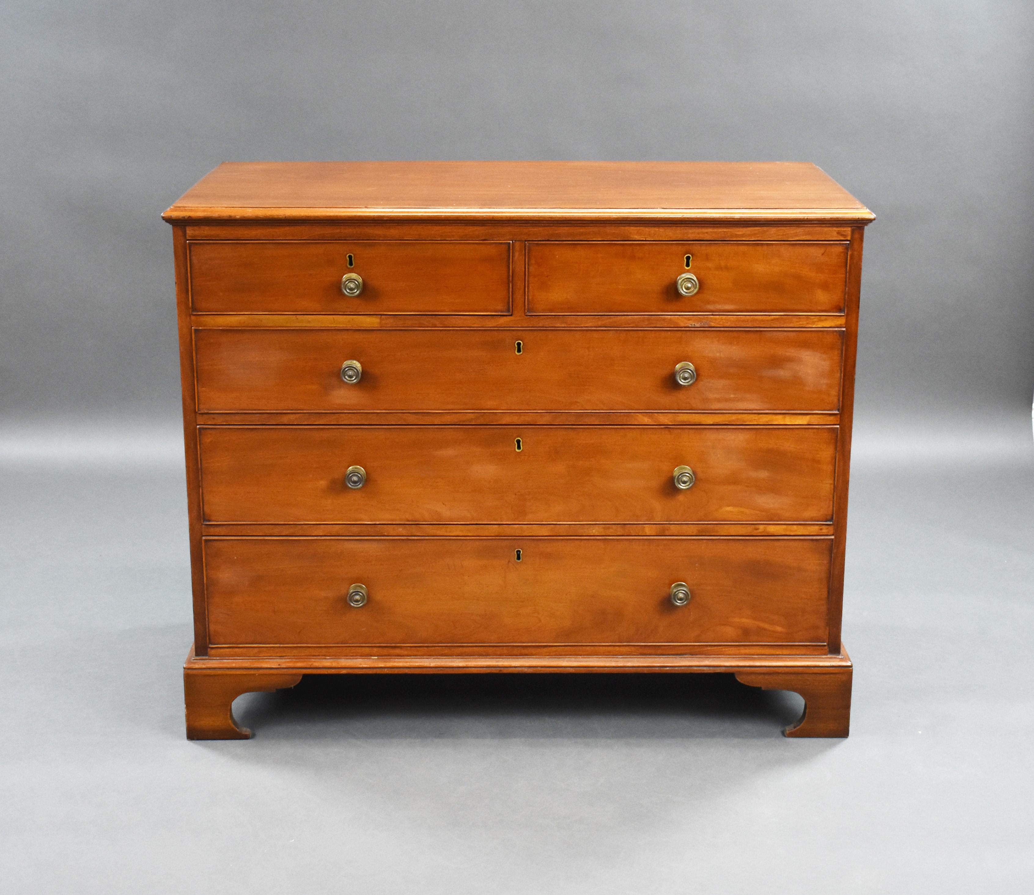 For sale is a good quality George III mahogany chest of drawers, having an arrangement of five drawers, each with brass handles. The chest stands on bracket feet and is in very good condition for its age. 

Measures: Width: 109cm Depth: 52cm