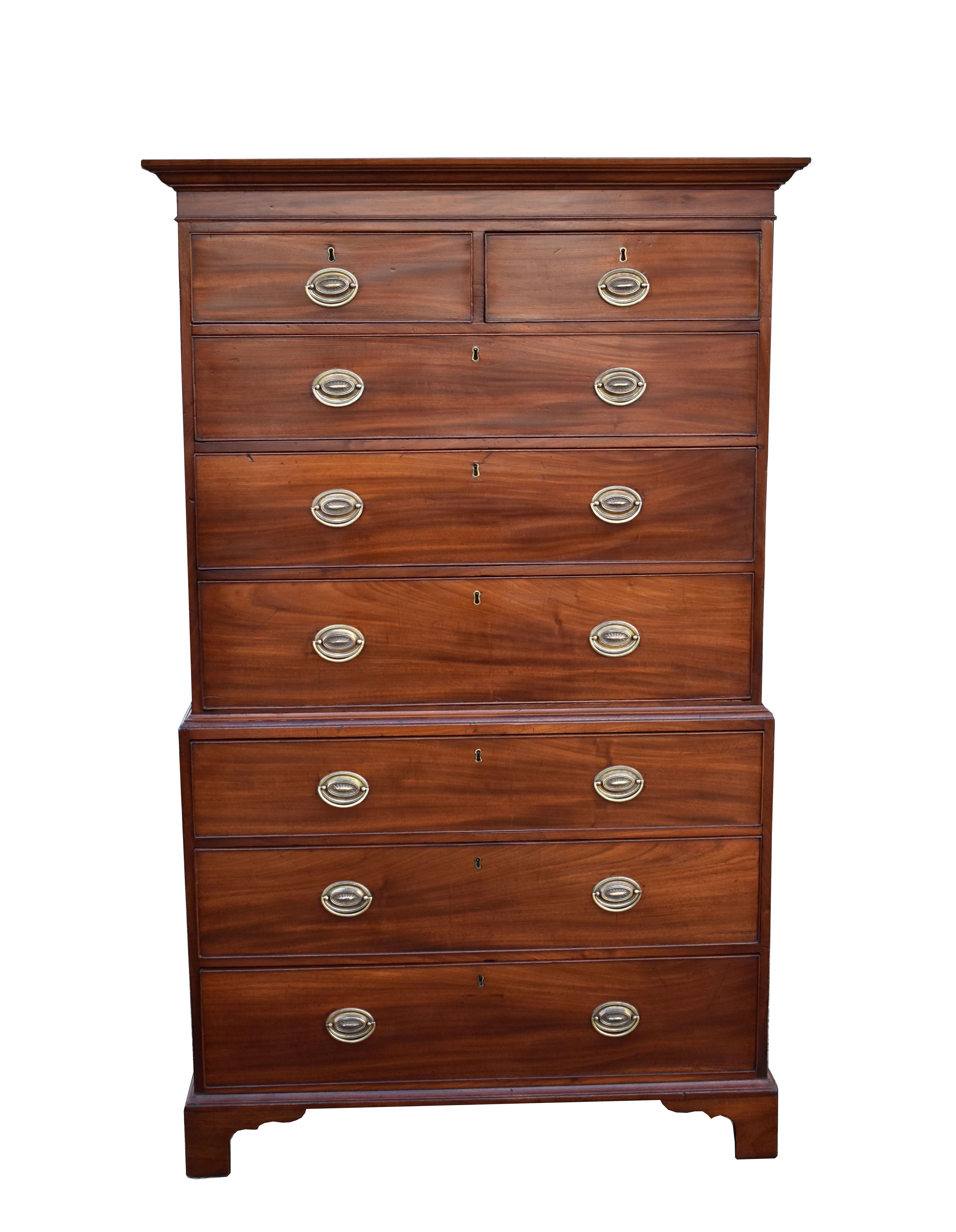 For sale is a good quality George III mahogany chest on chest, having an arrangement of 8 drawers, each with brass handles and escutcheons. The chest is raised on bracket feet and is in good condition for its age. 

Measures: Width 43