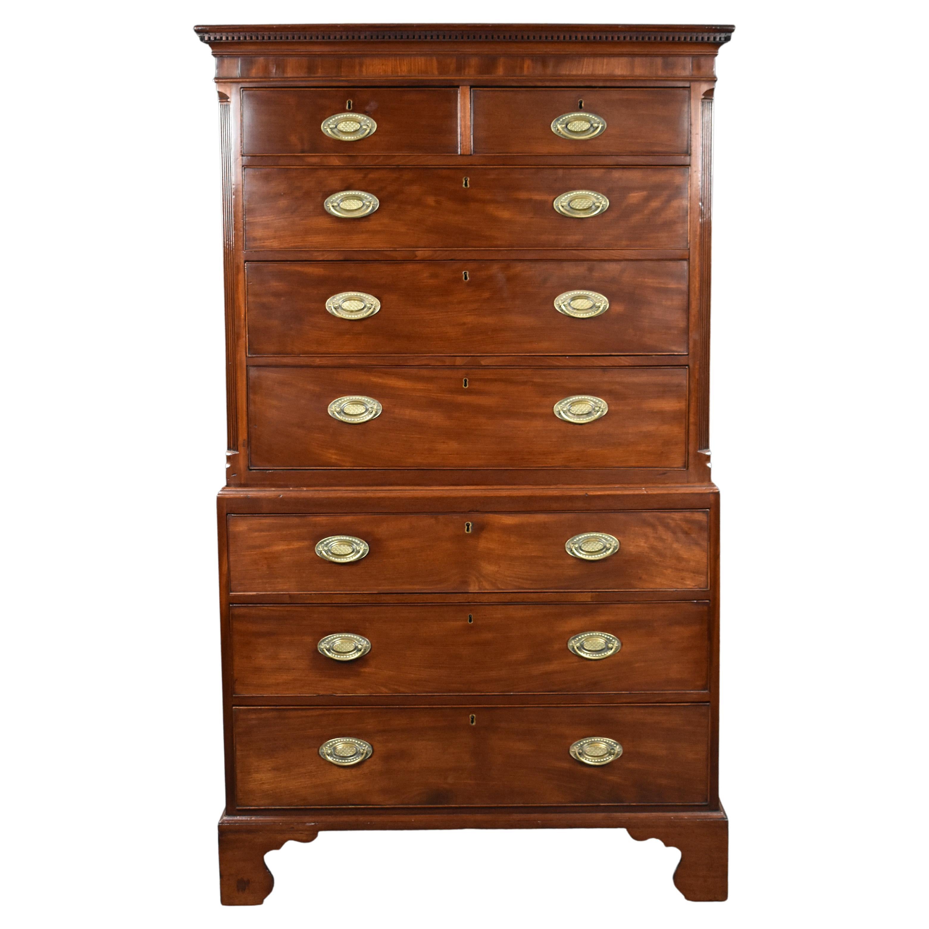 19th Century English George III Mahogany Chest on Chest For Sale
