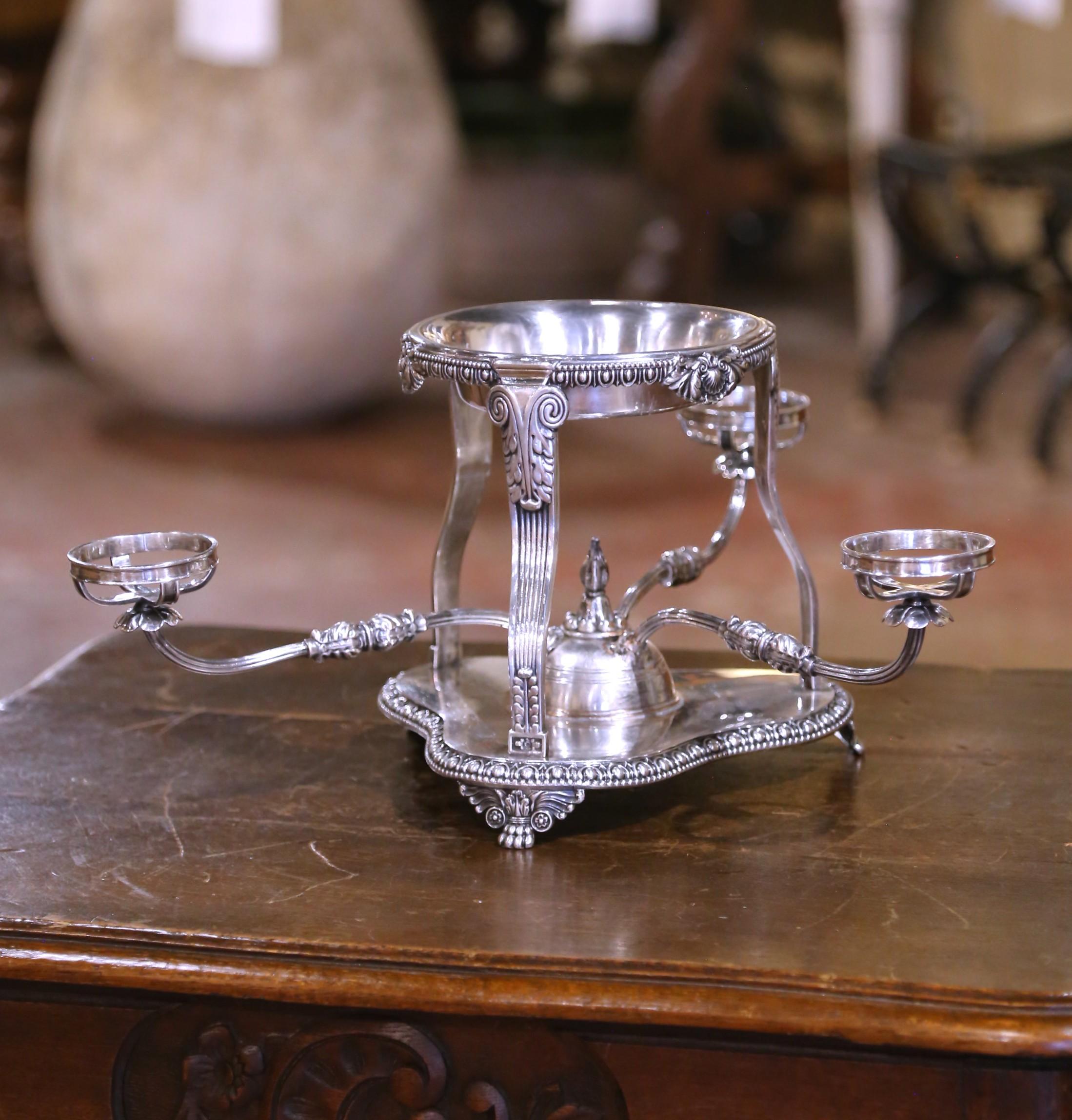 Englische Epergne aus Silber über Kupfer und geschliffenem Glas im George-III-Stil des 19. Jahrhunderts im Angebot 4