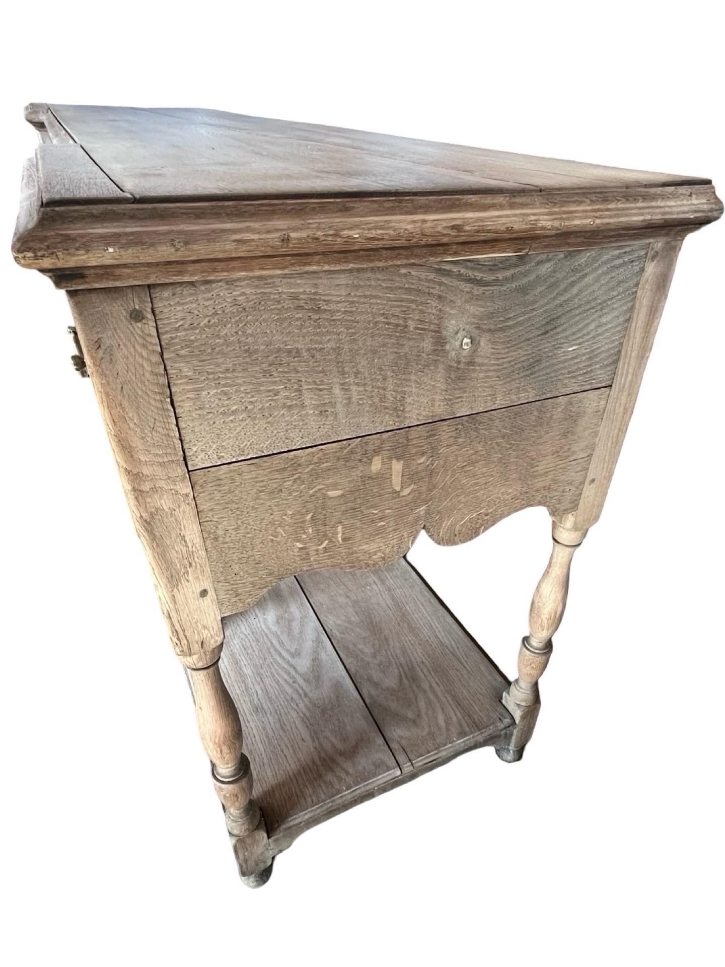 19th Century English Georgian Bleached Oak Dresser Base For Sale 5