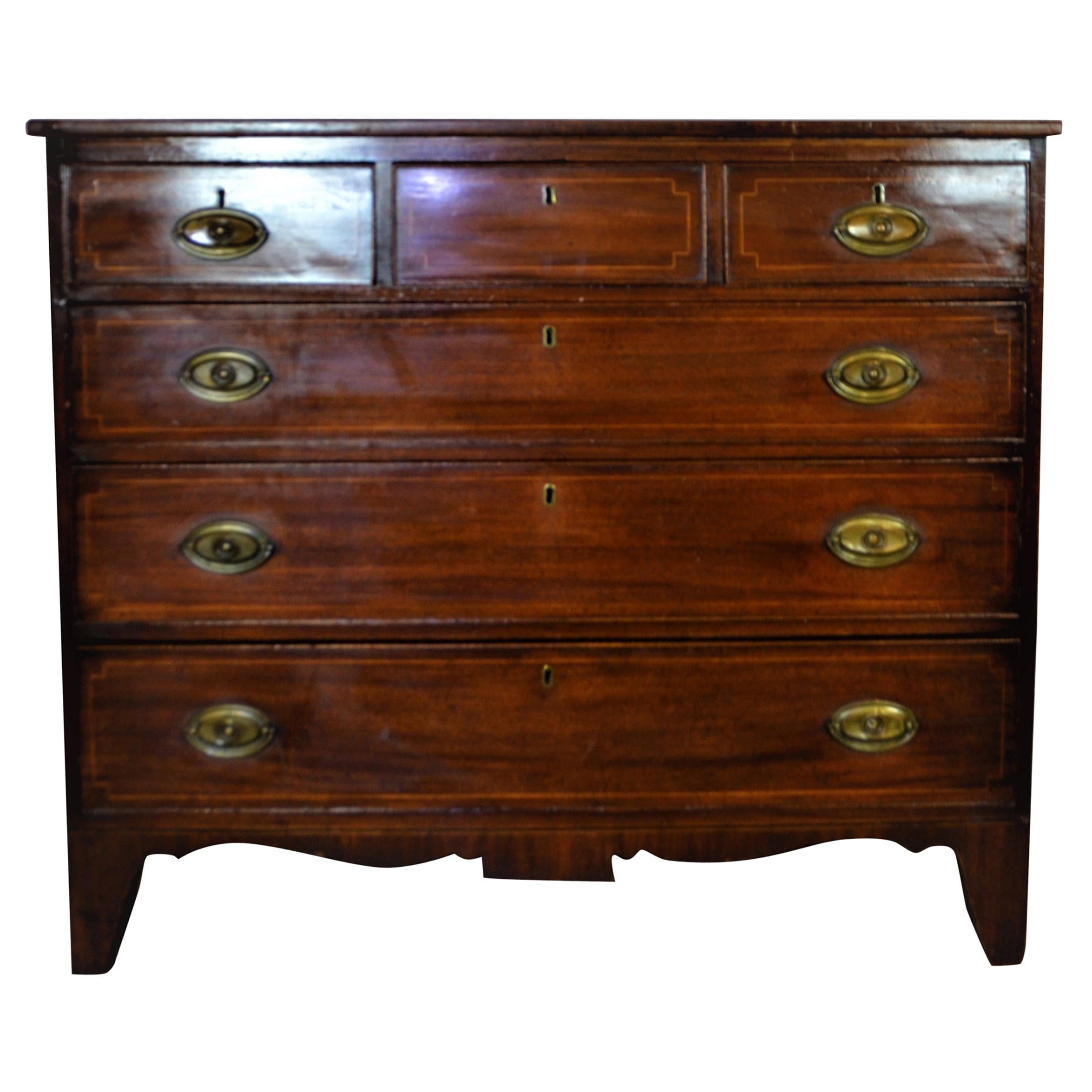 1820 English Georgian Chest of Drawers