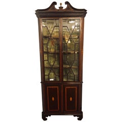 19th Century English Georgian Mahogany and Satinwood Corner Cabinet Lighted