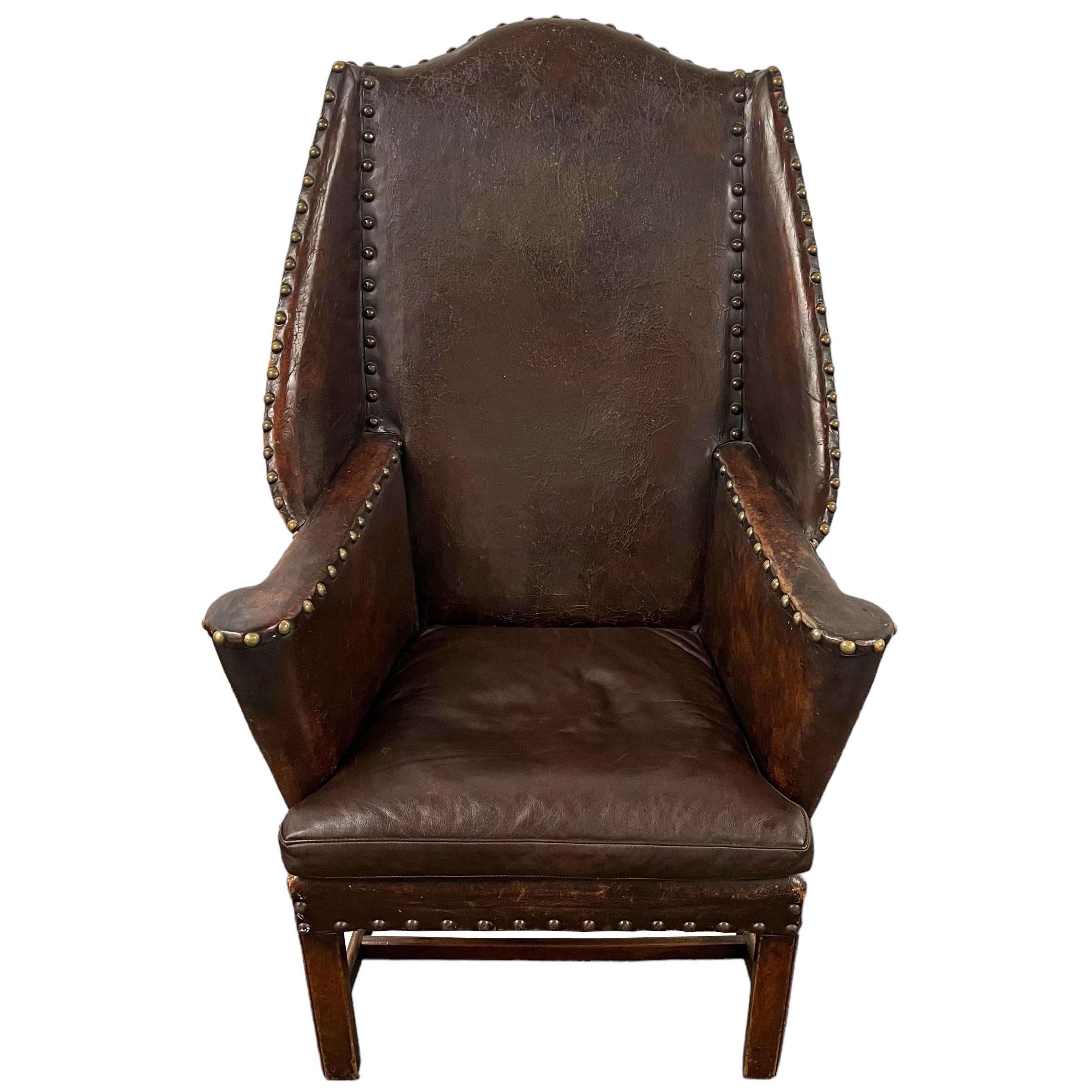 19th Century English Georgian-Style Wingchair In Good Condition For Sale In Chicago, IL