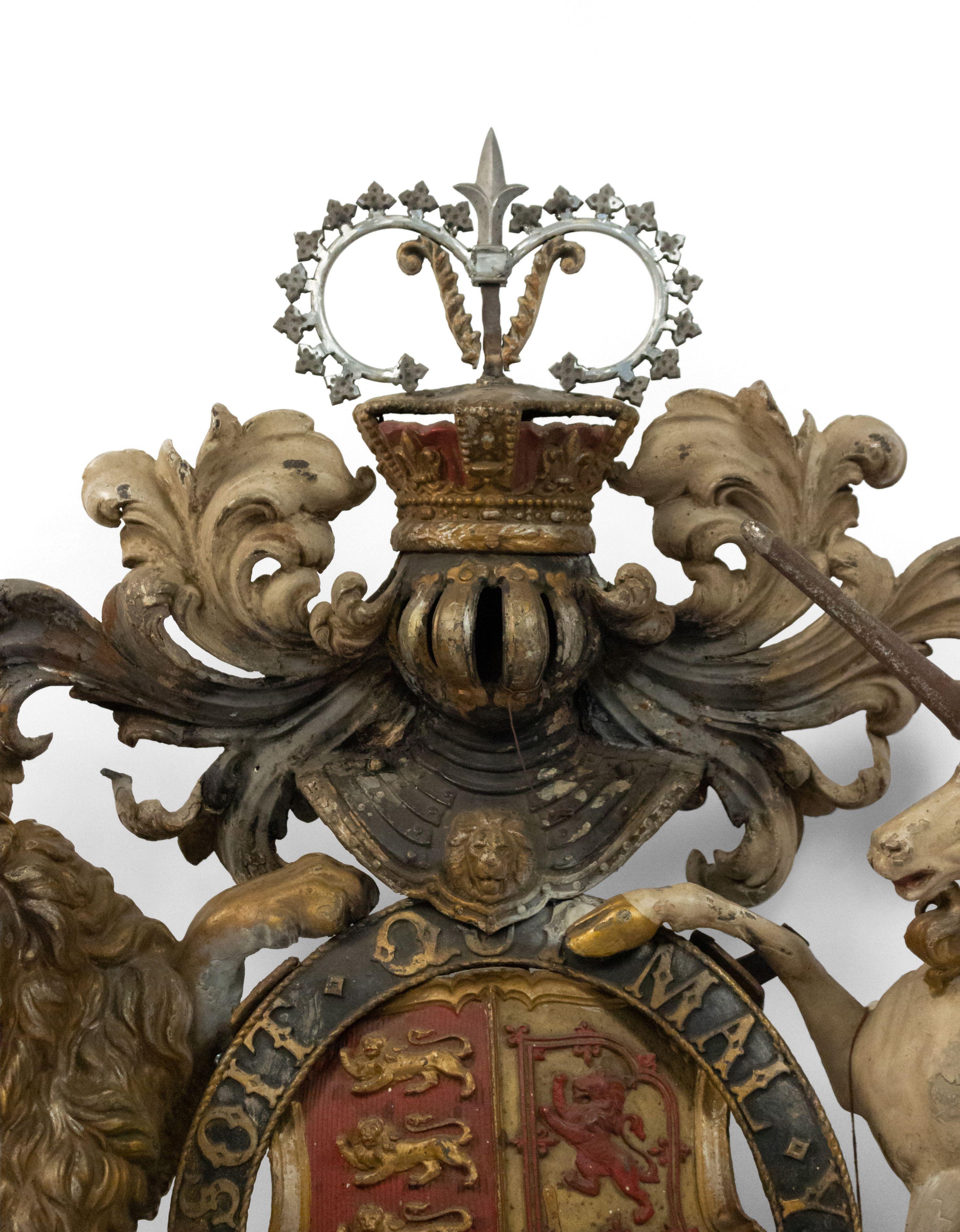 19th Century English Georgian Unicorn and Lion Coat of Arms In Good Condition For Sale In New York, NY