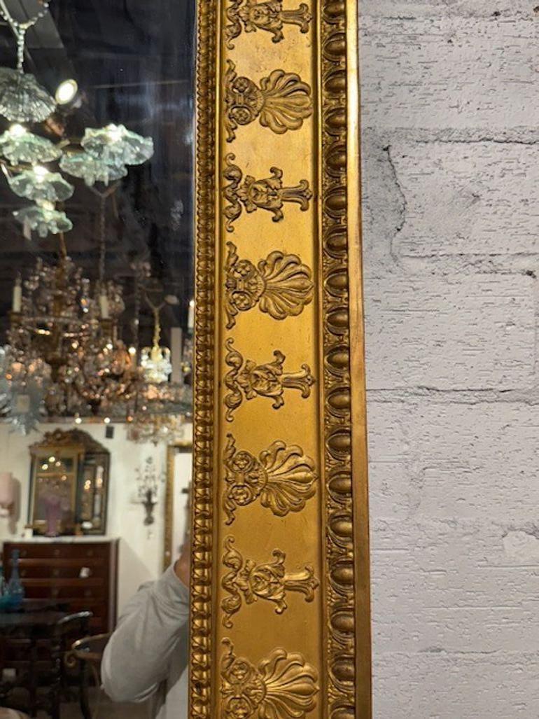 Miroir en bois doré anglais du 19e siècle Bon état - En vente à Dallas, TX