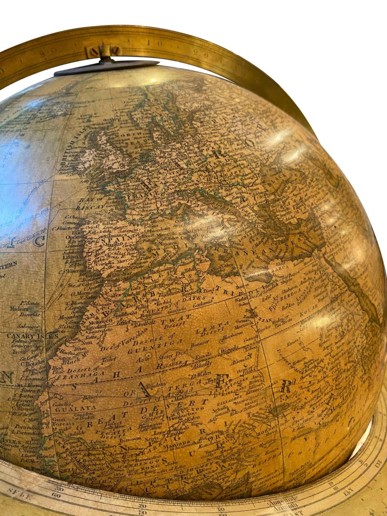Globe anglais du 19ème siècle par le célèbre cartographe John Newton and Son en vente 6