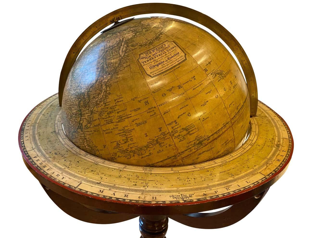 Bois de feuillus Globe anglais du 19ème siècle par le célèbre cartographe John Newton and Son en vente
