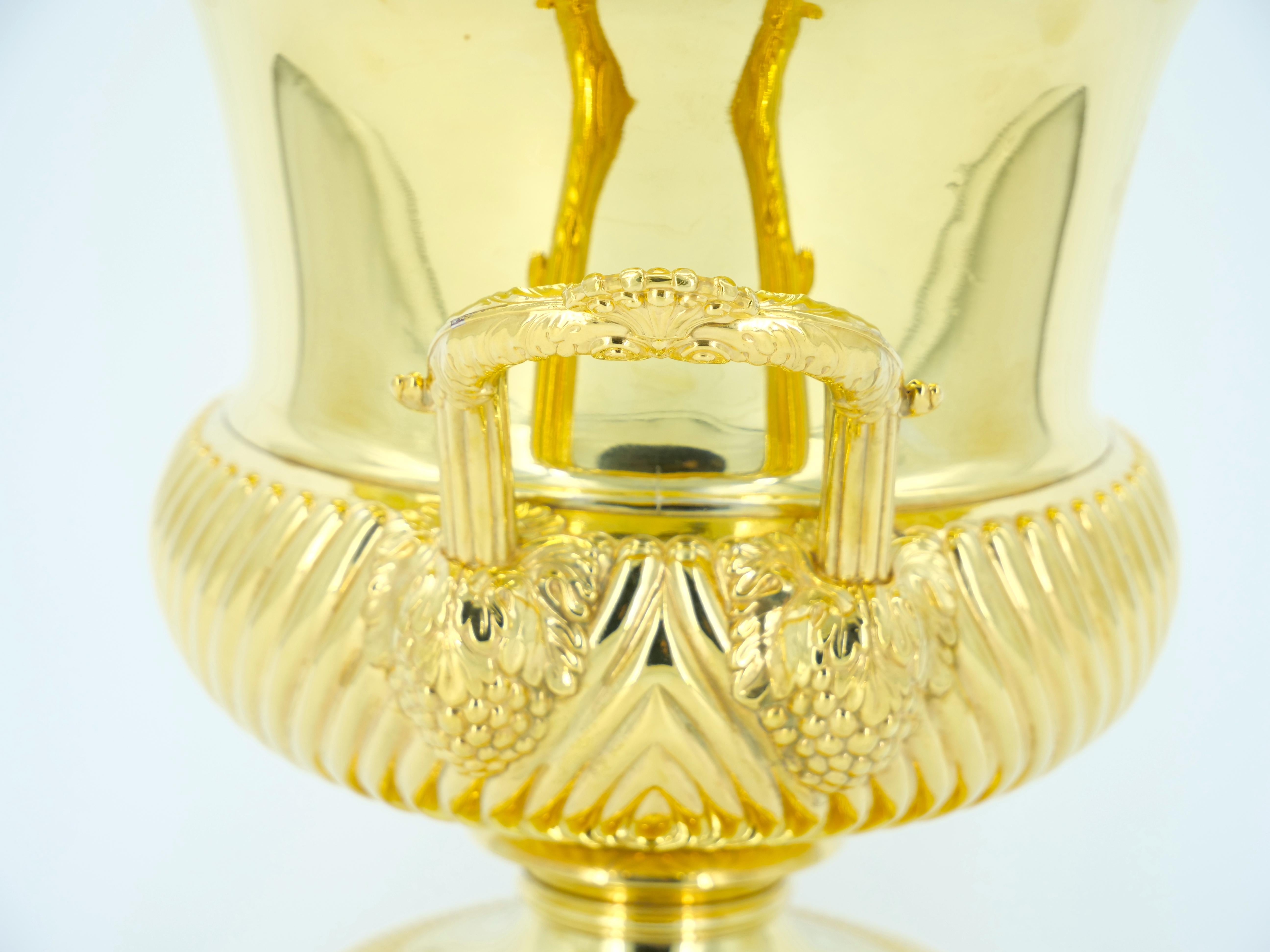 Rafraîchisseur à champagne en métal argenté lavé d'or du 19e siècle en vente 1