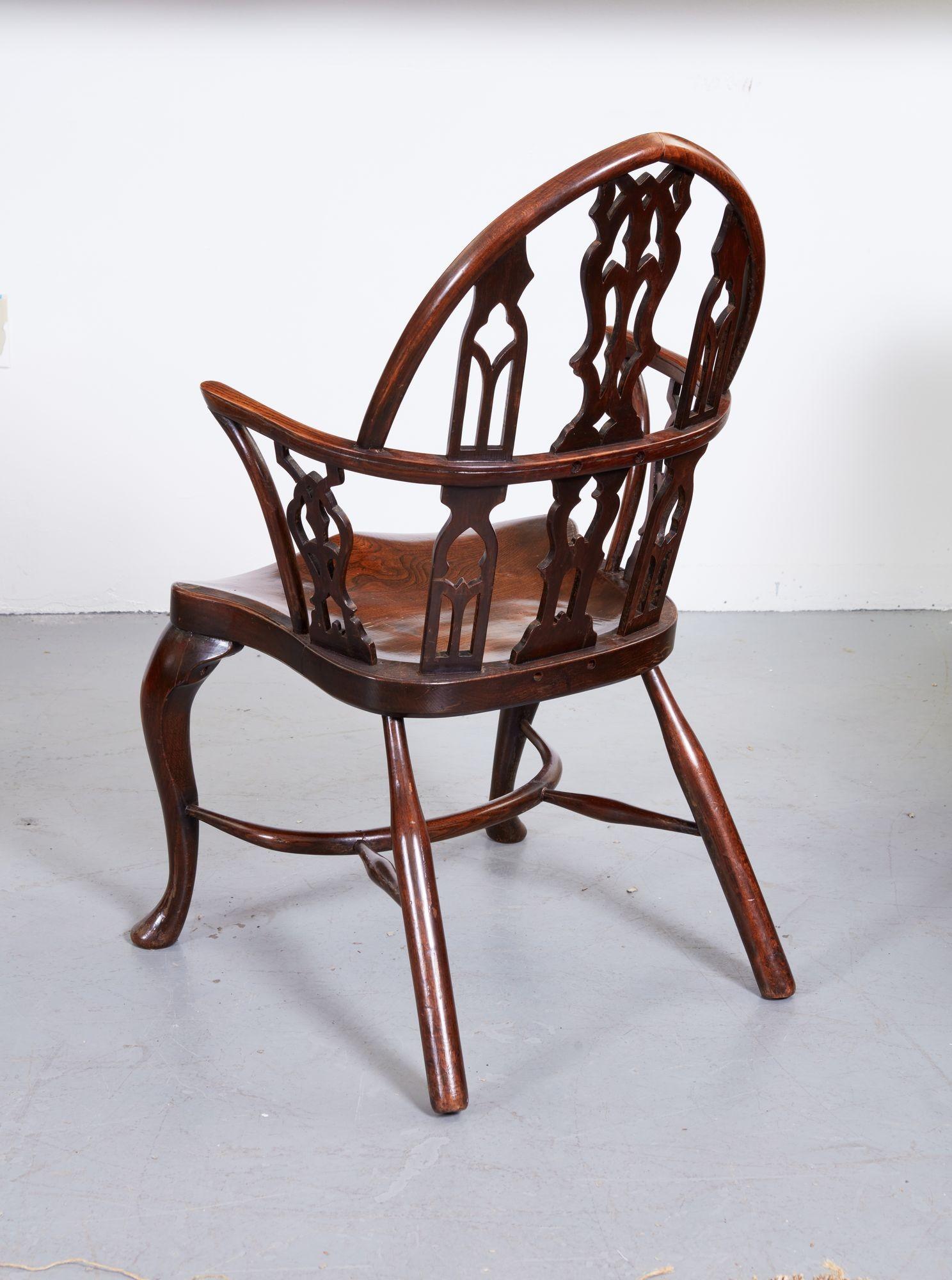 19th Century English Gothic Windsor Chair In Good Condition In Greenwich, CT