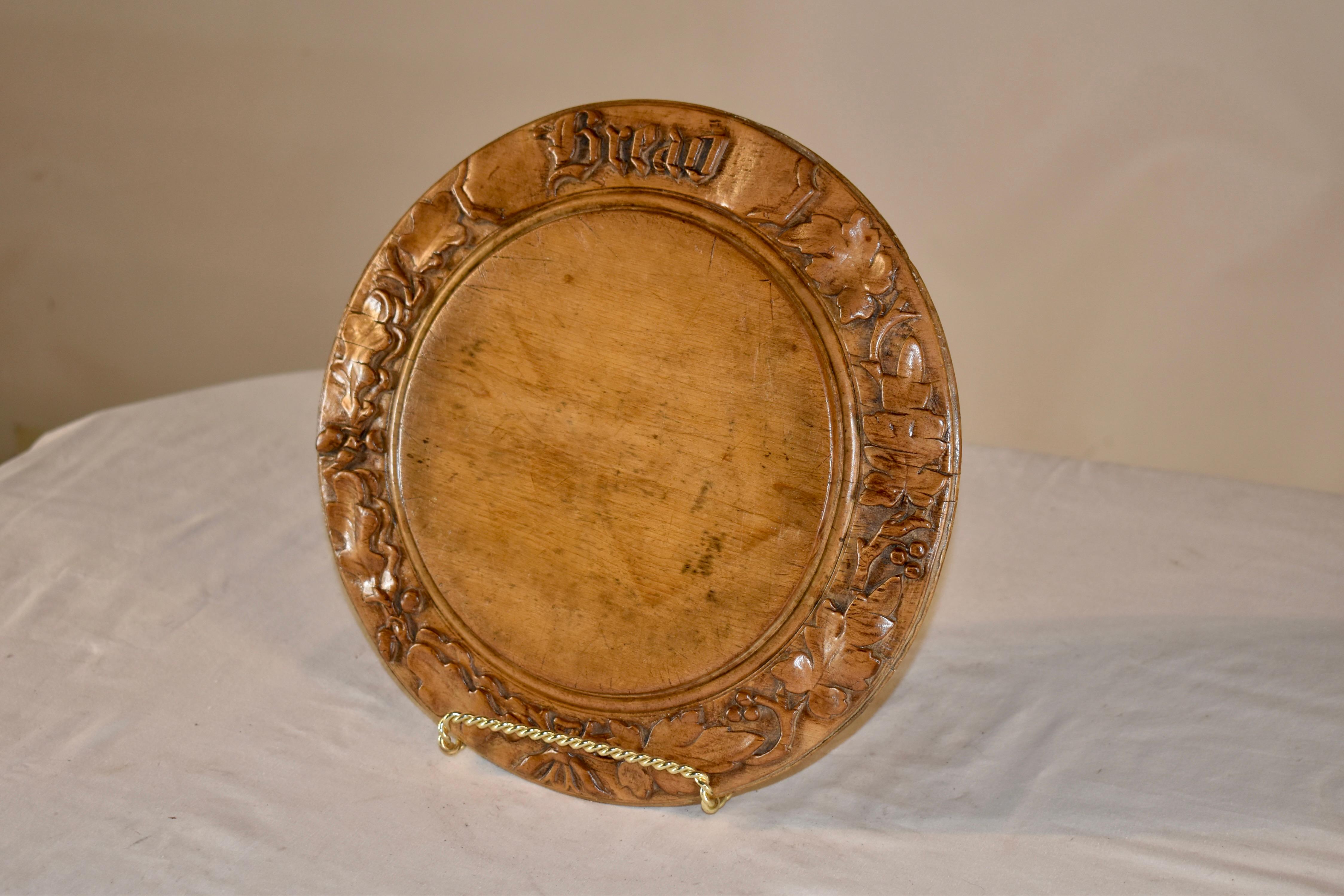 Victorian 19th Century English Hand-Carved Bread Board For Sale