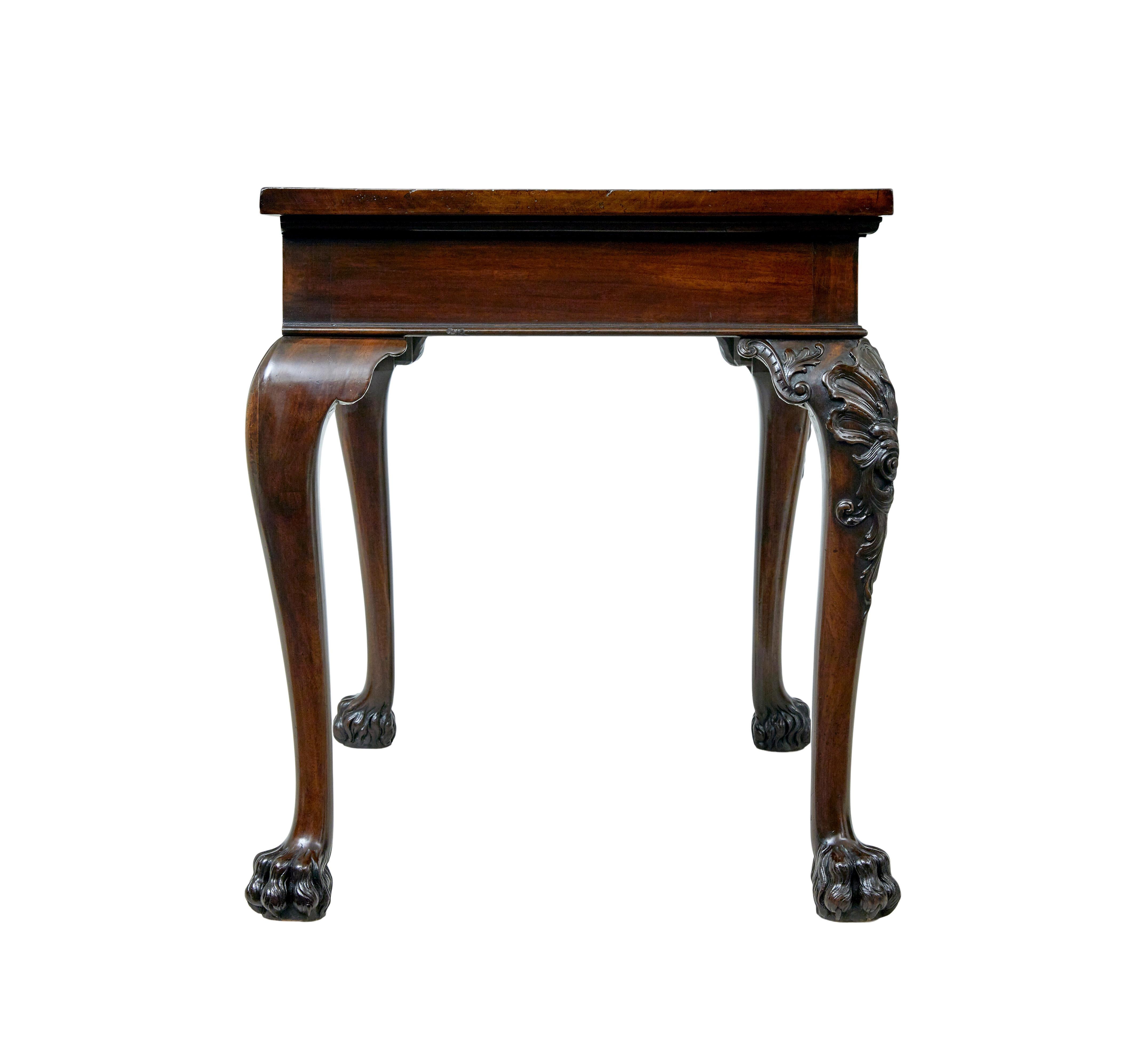 19th century English hand carved serving table In Good Condition For Sale In Debenham, Suffolk