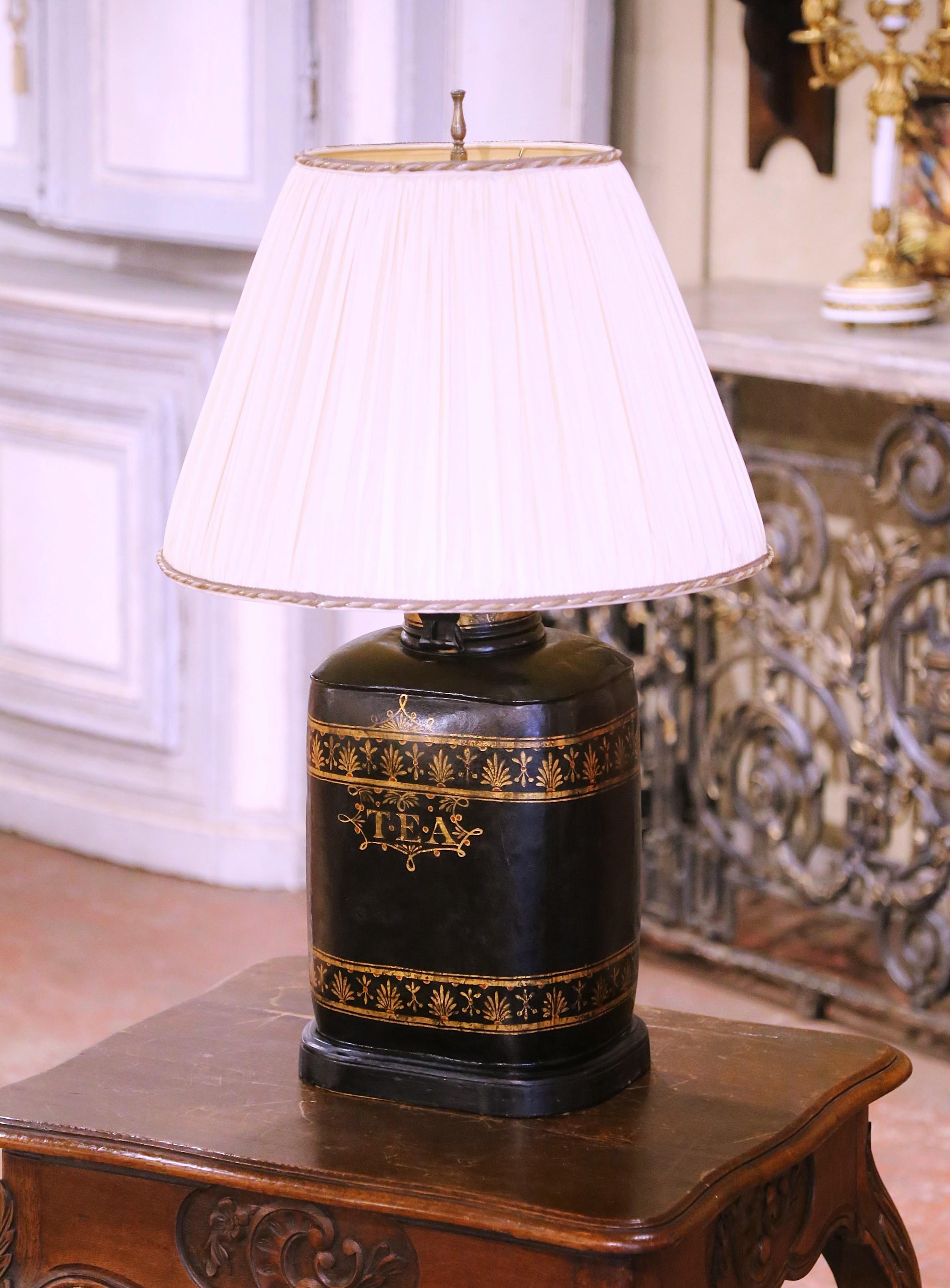 Tôle 19th Century English Hand Painted Tole Tea Canister Table Lamp