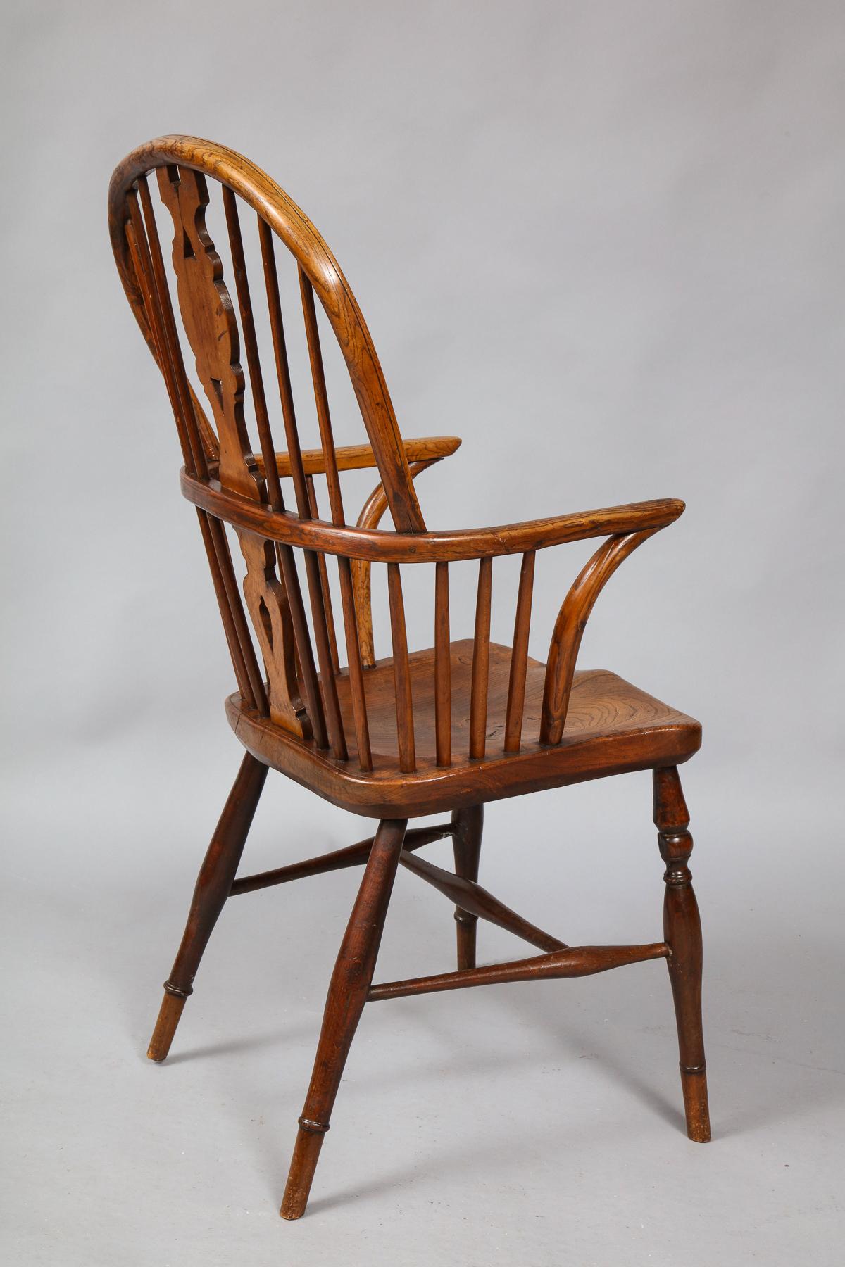 Country 19th Century English Hoop Back Windsor Armchair