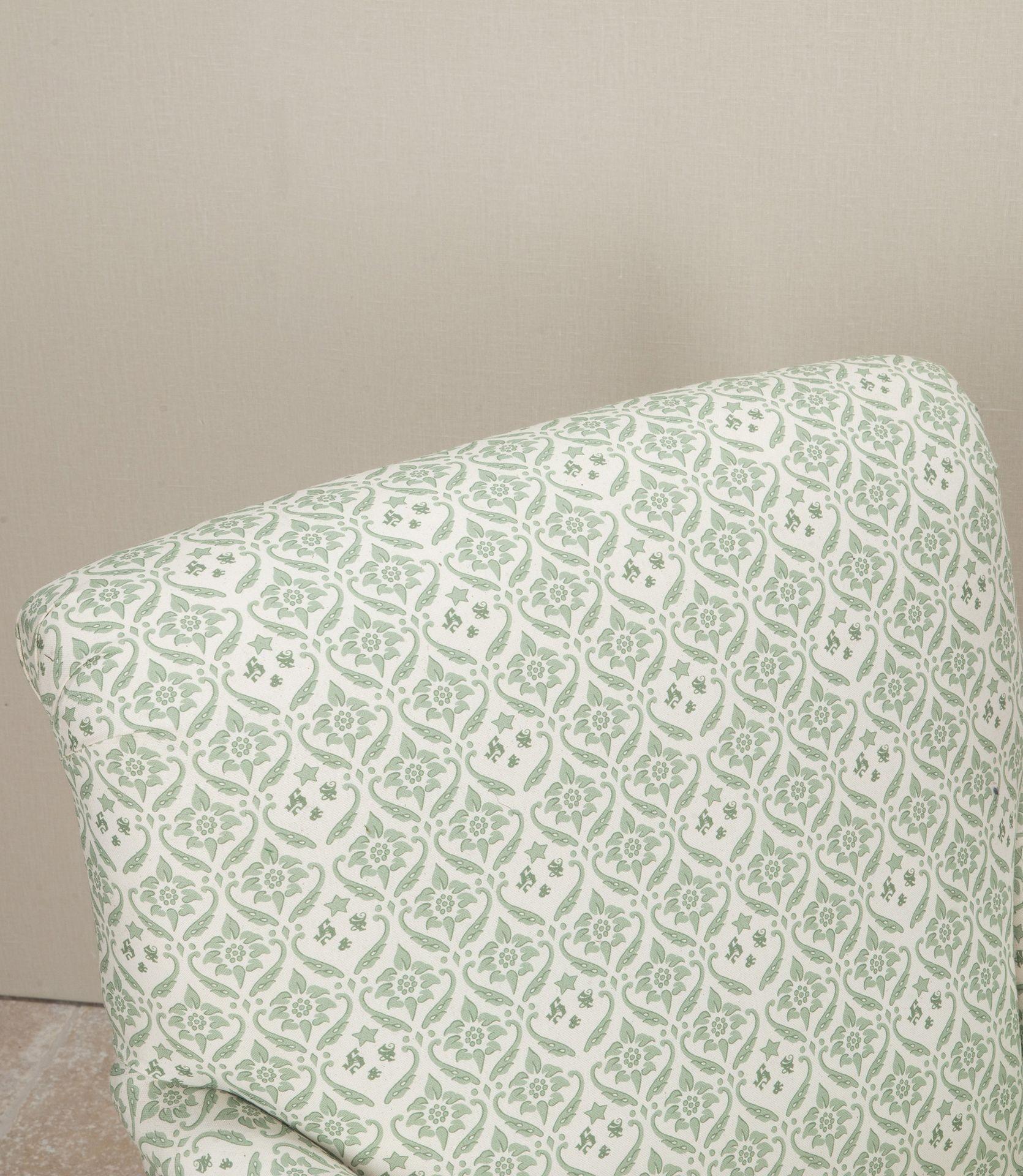 Sillón inglés del siglo XIX estilo Howard and Sons Tapicería en venta