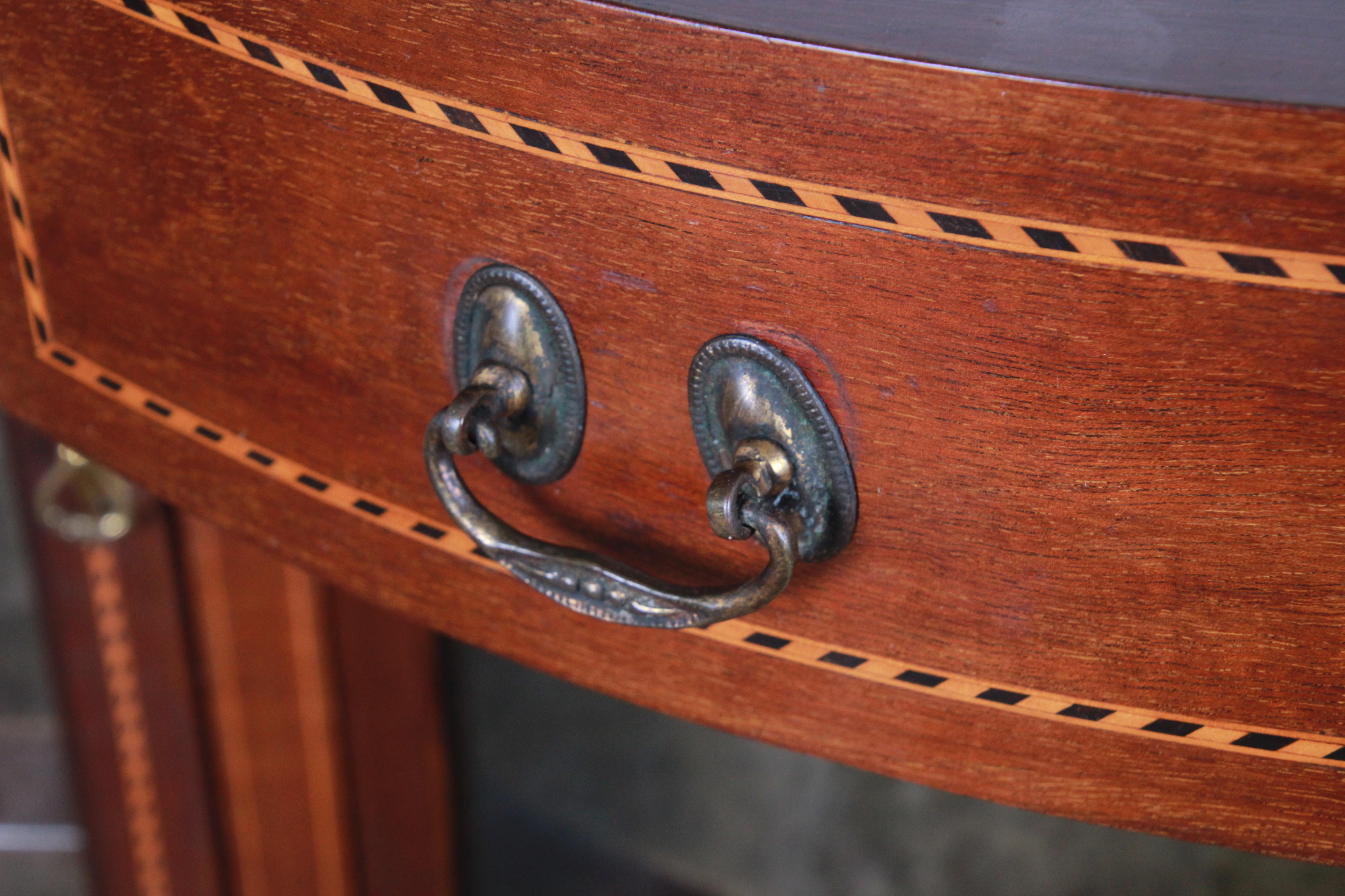 19th Century English Inlaid Mahogany Curved Glass Bookcase or Display Cabinet 2