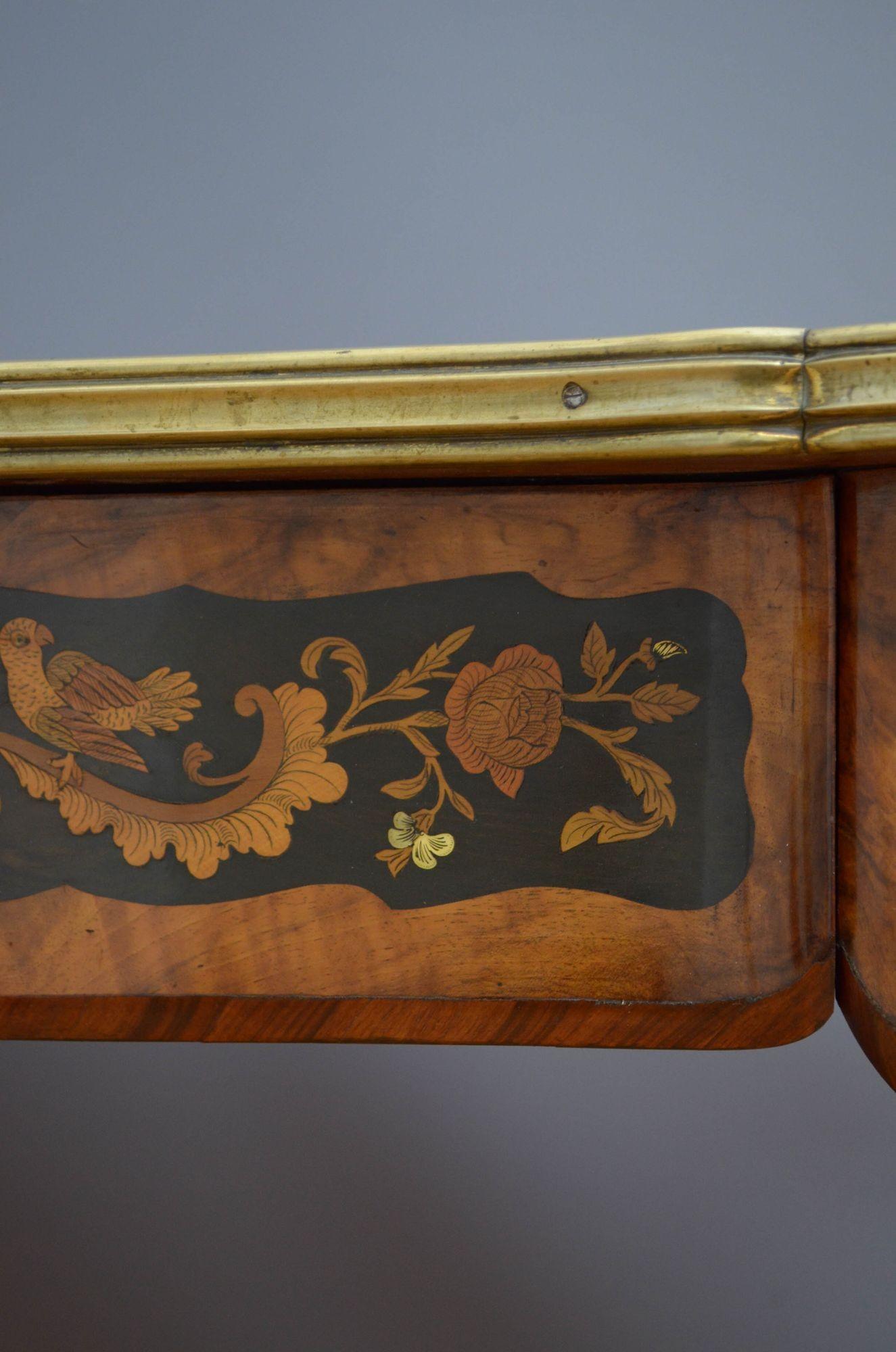 19th Century English Inlaid Side Table in Walnut For Sale 12