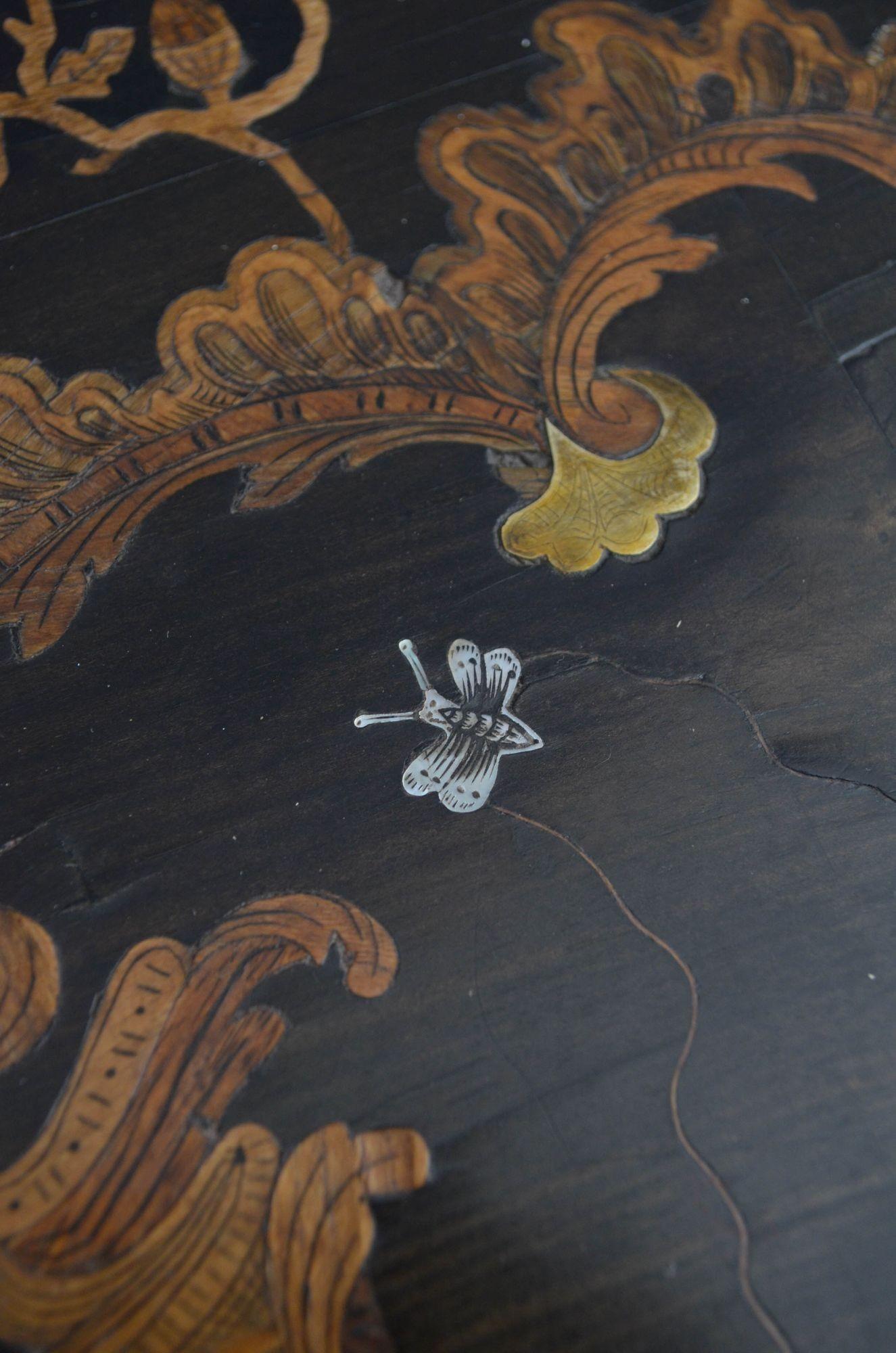 19th Century English Inlaid Side Table in Walnut For Sale 6