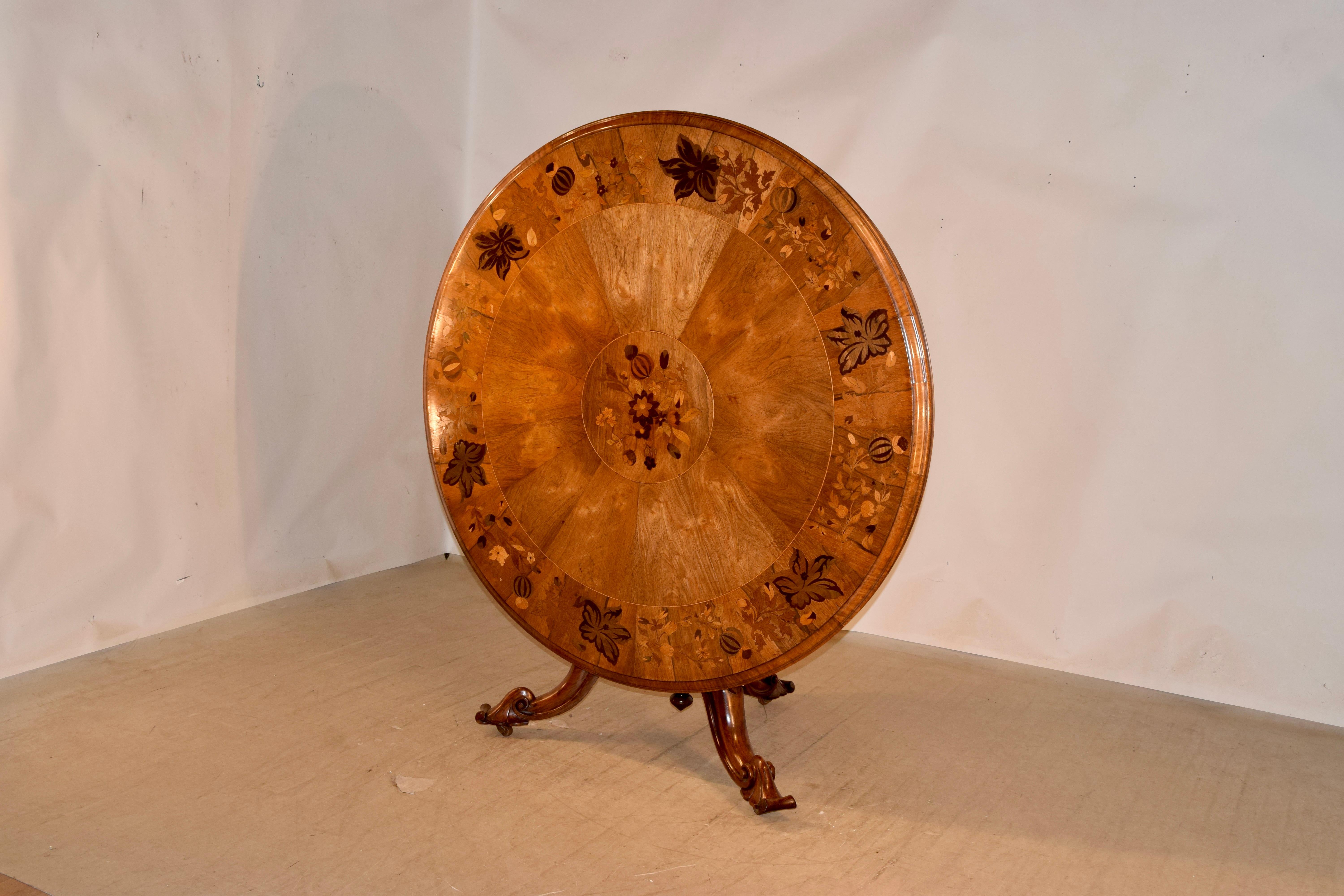 Incrusté Table à plateau basculant incrustée anglaise du 19ème siècle en vente