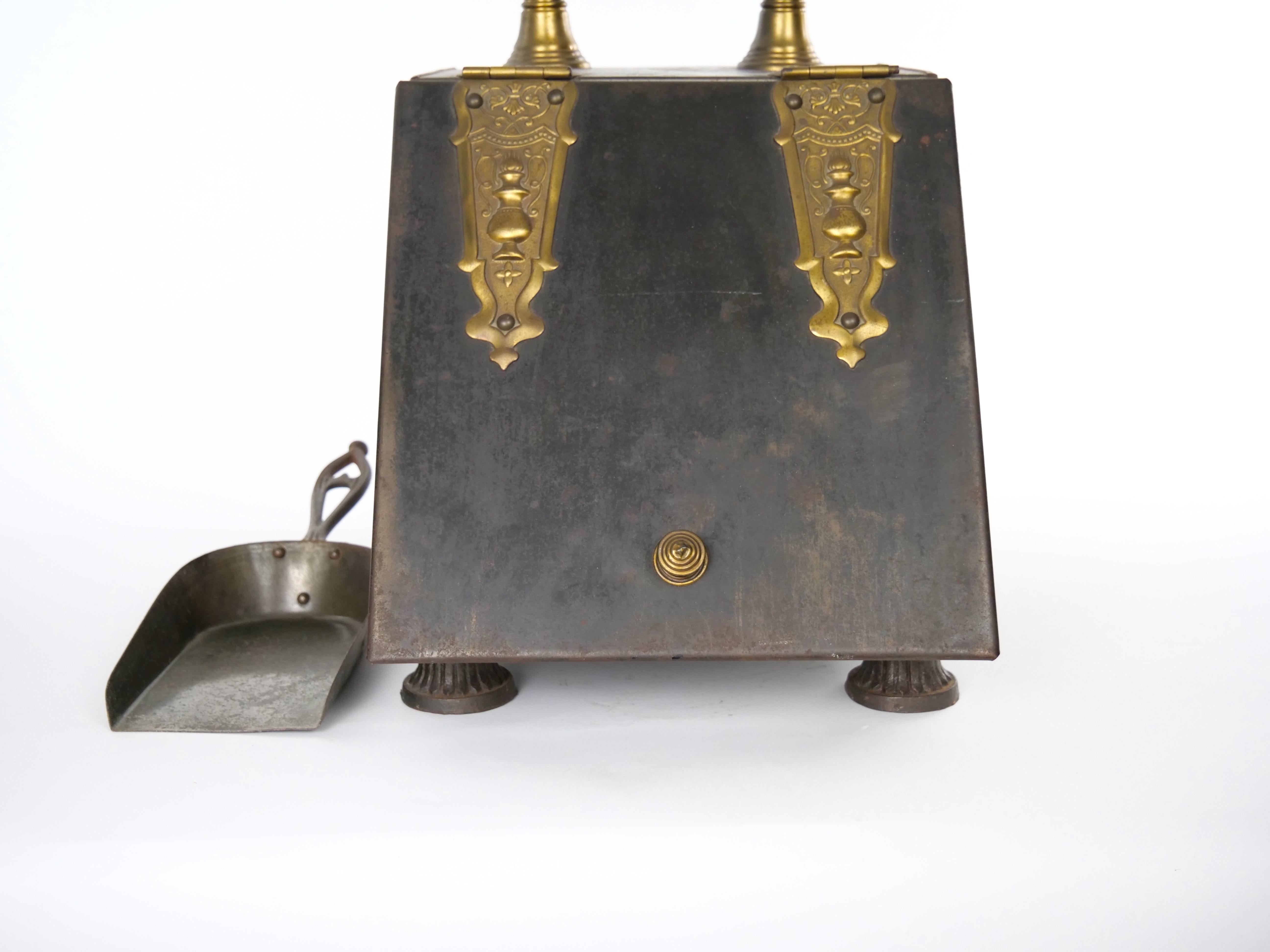 19th Century English Iron / Brass Fireplace Coal Scuttle 3