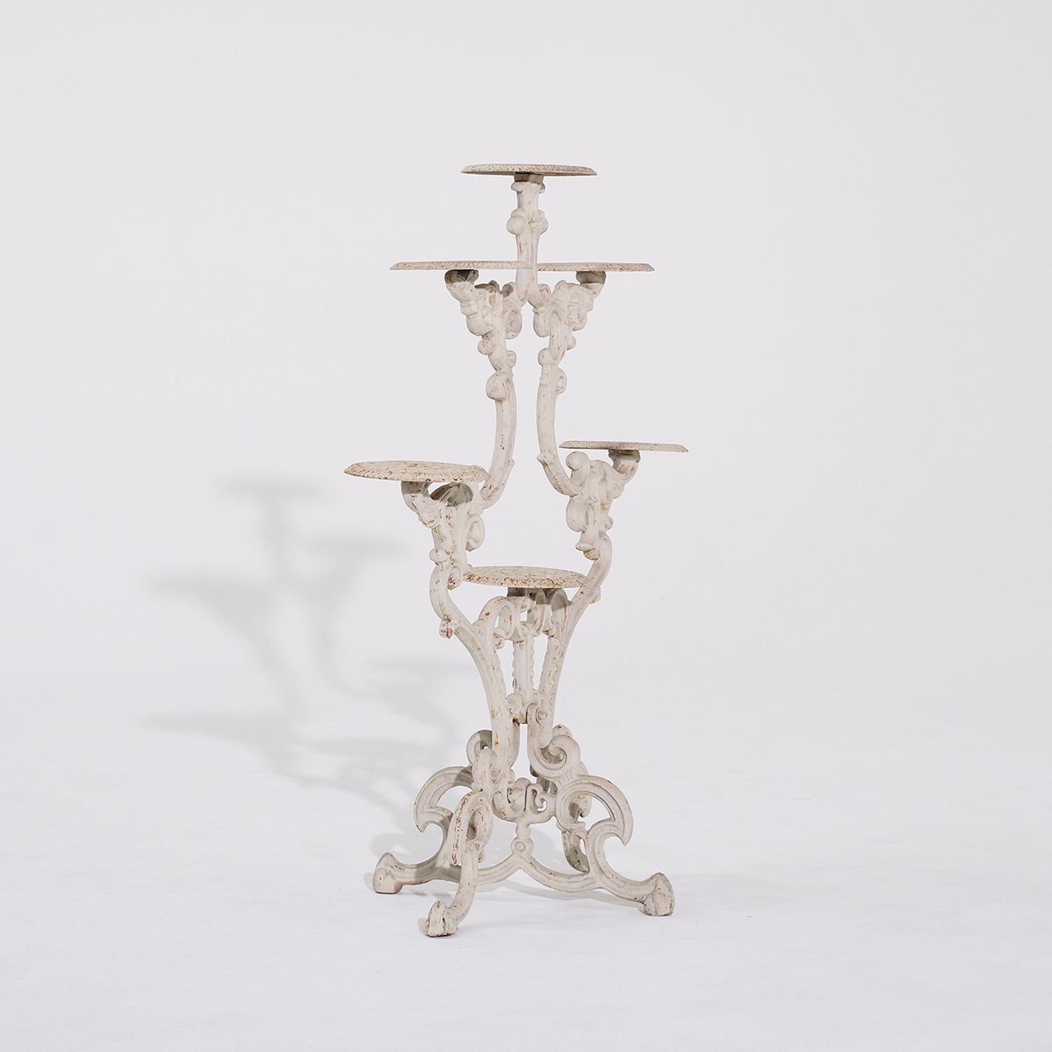 19th Century English Iron Garden Plant Stand - Antique Victorian Floral Holder In Good Condition For Sale In West Palm Beach, FL