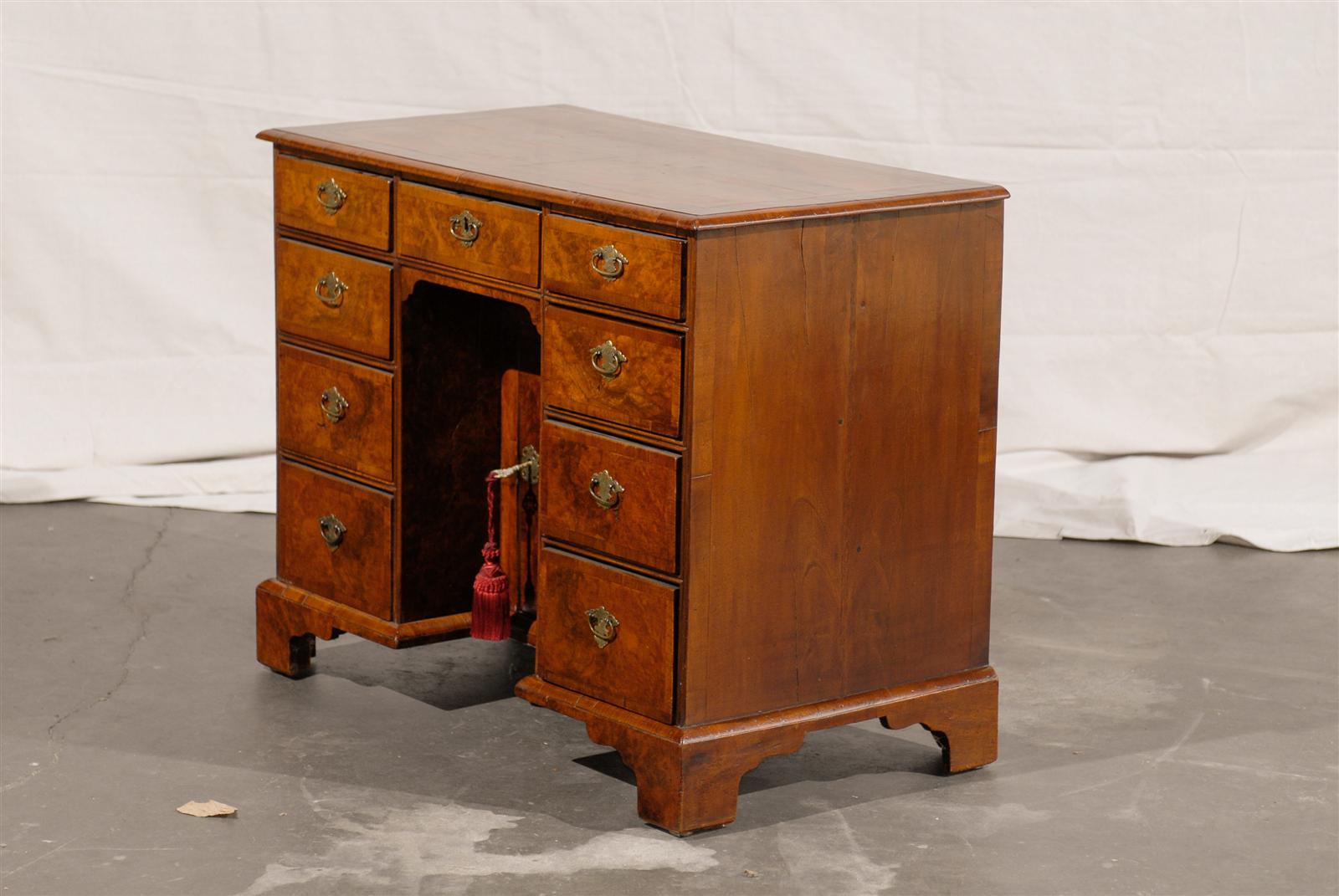 19th Century English Knee Hole Desk with Burled Walnut Top For Sale 3