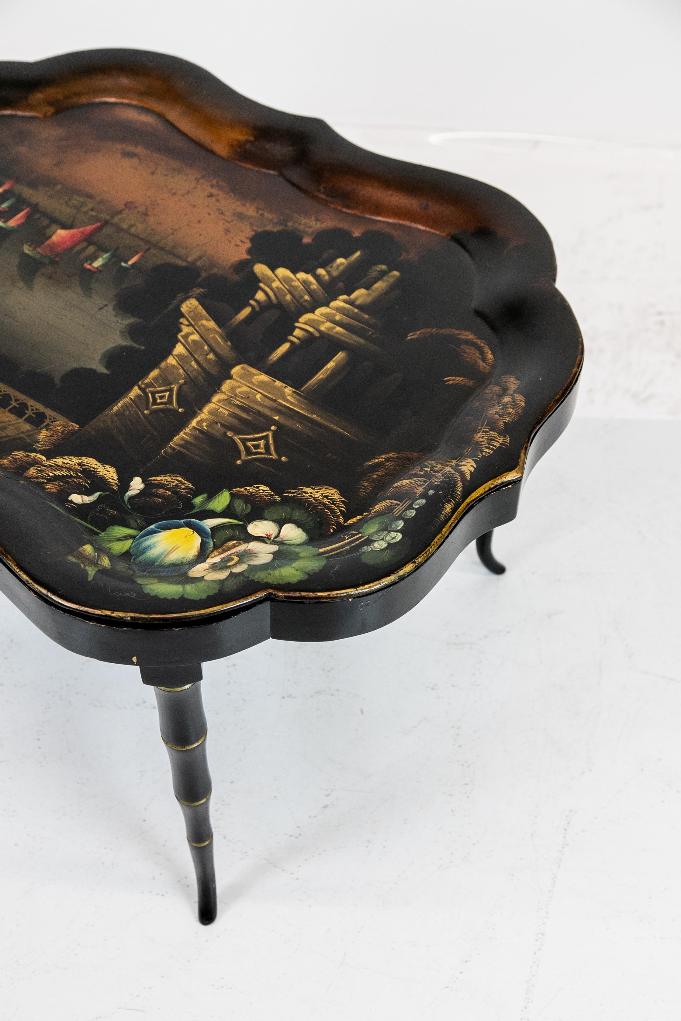 Lacquered 19th Century English Lacquer Paper Mâché Tray Table For Sale