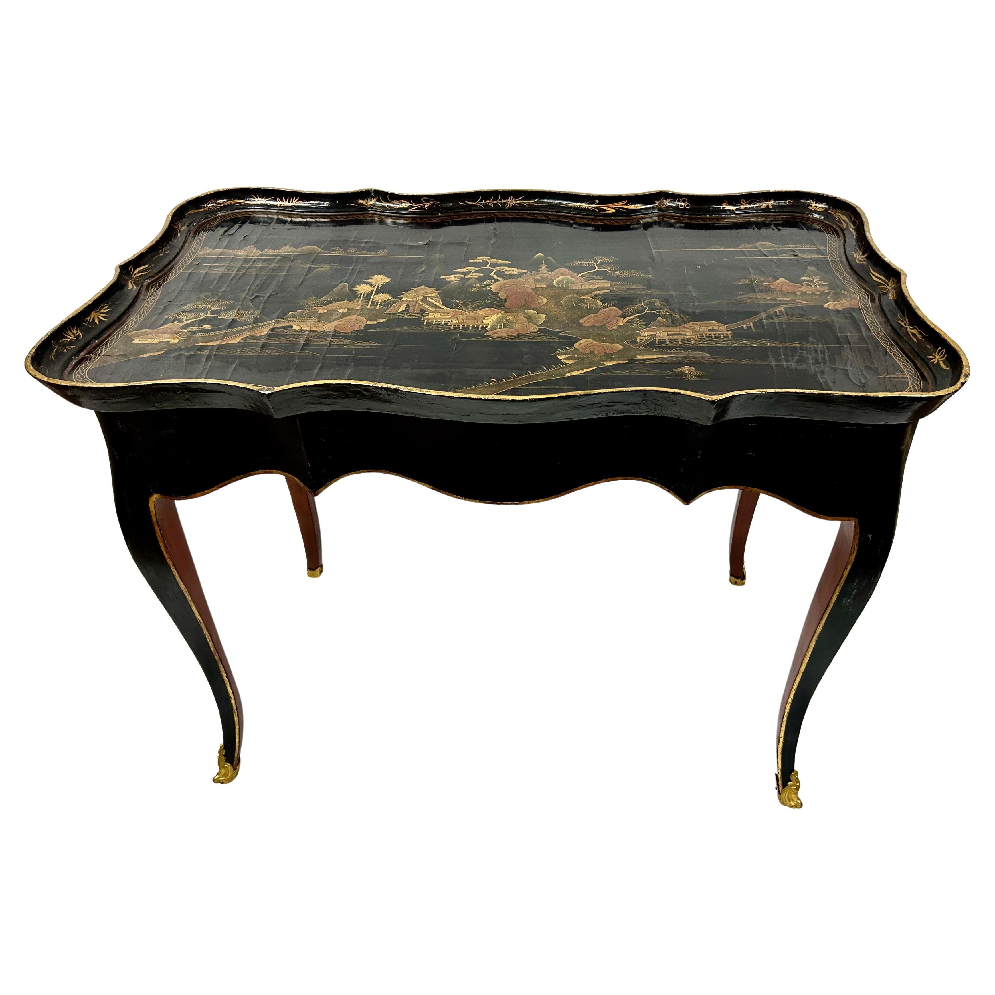 19th Century English Lacquered Chinoiserie Table For Sale 1