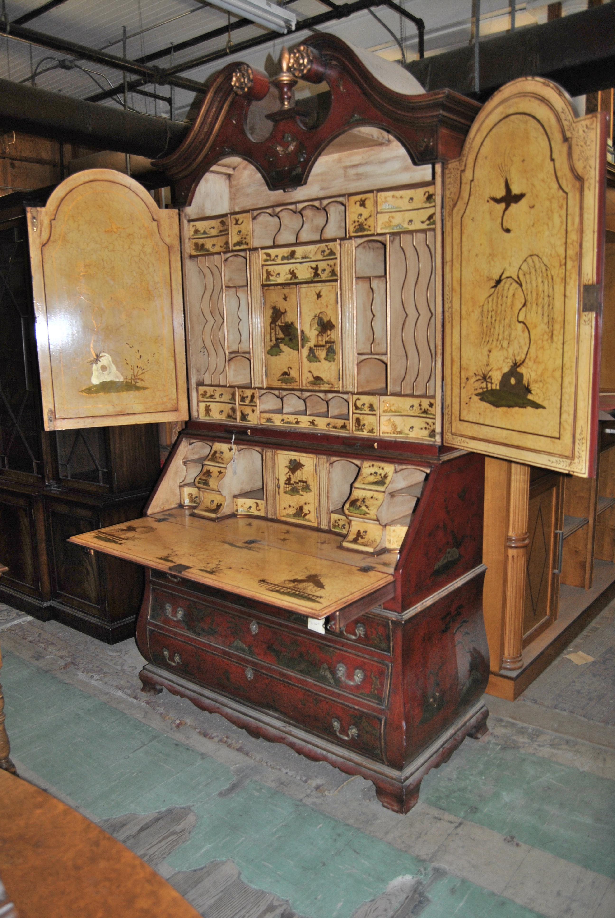 George IV 19th Century English Lacquered Gilt Chinoisoire Bookcase Secretary or Desk