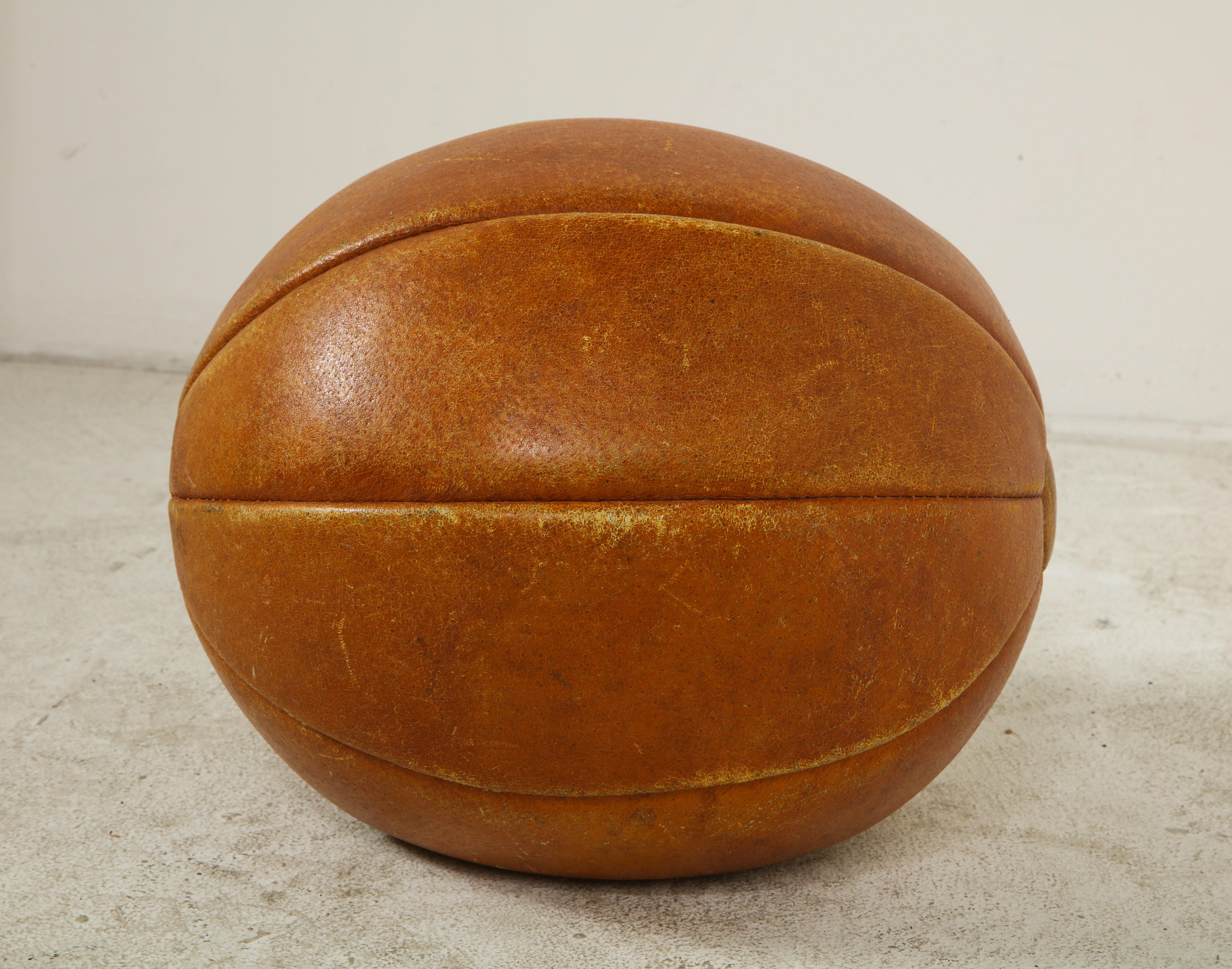 Early 20th Century English Leather Ball For Sale 7