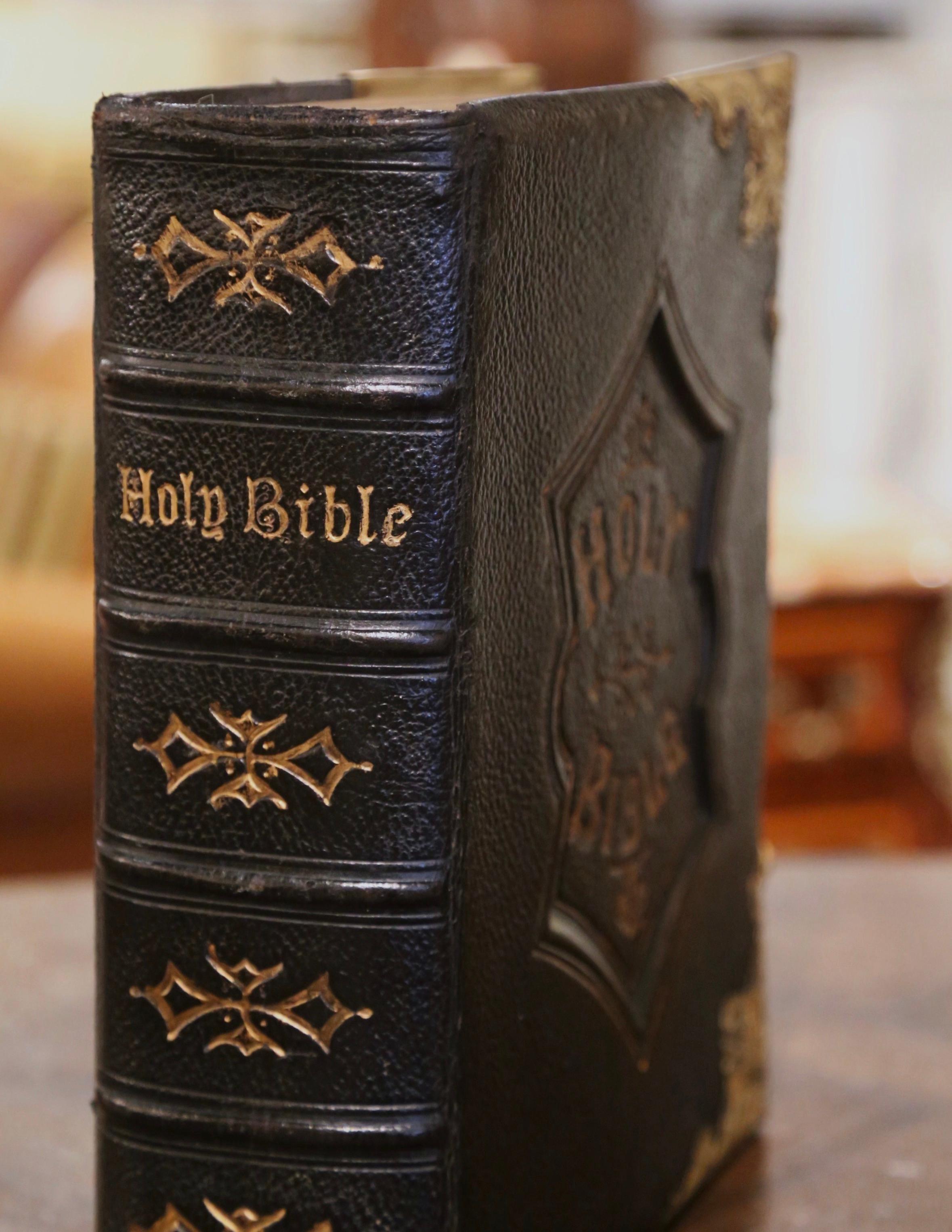 moroccan bound bible