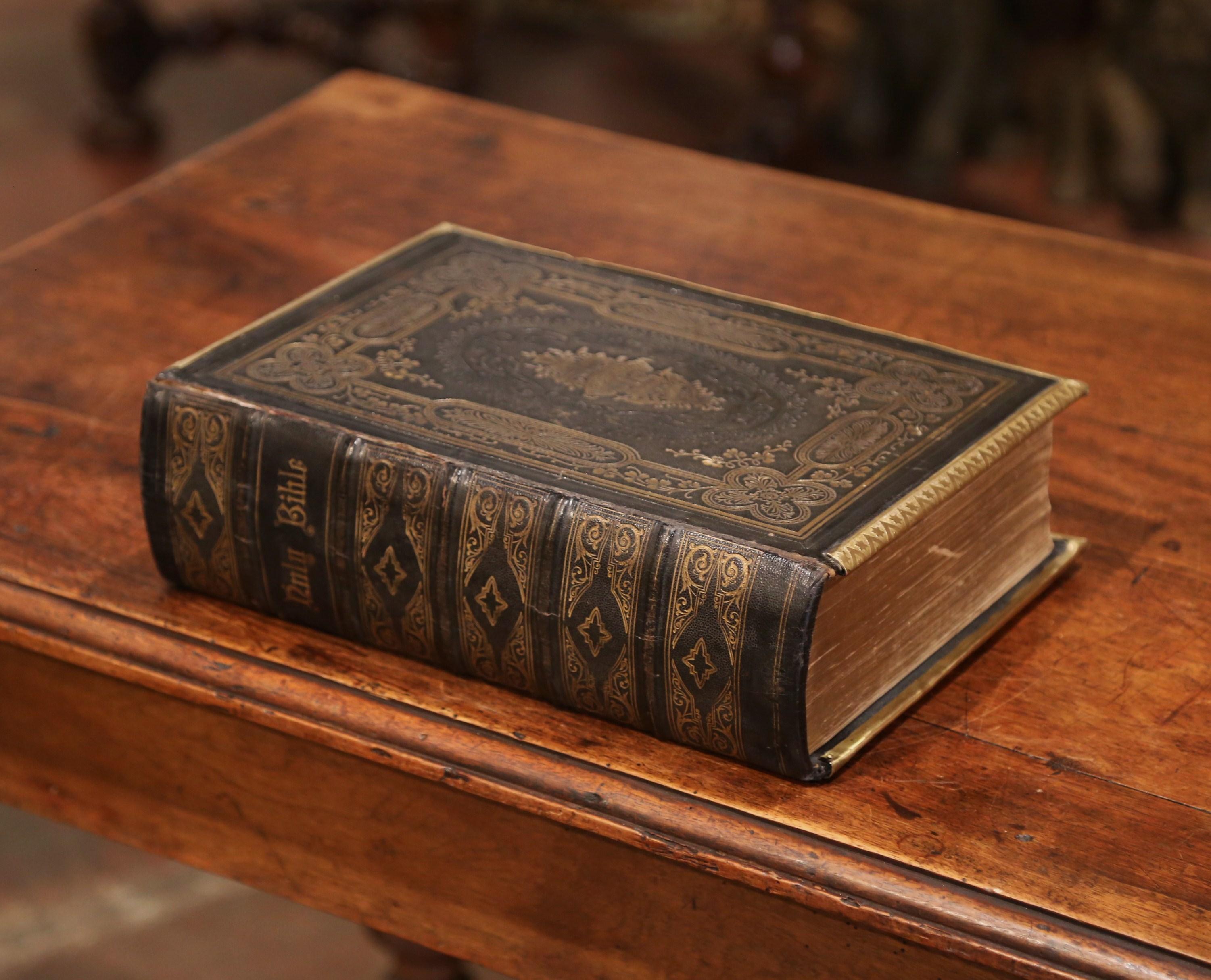 19th Century English Leather Bound Holy Bible with Gilt Tooling and Brass Locks In Excellent Condition In Dallas, TX