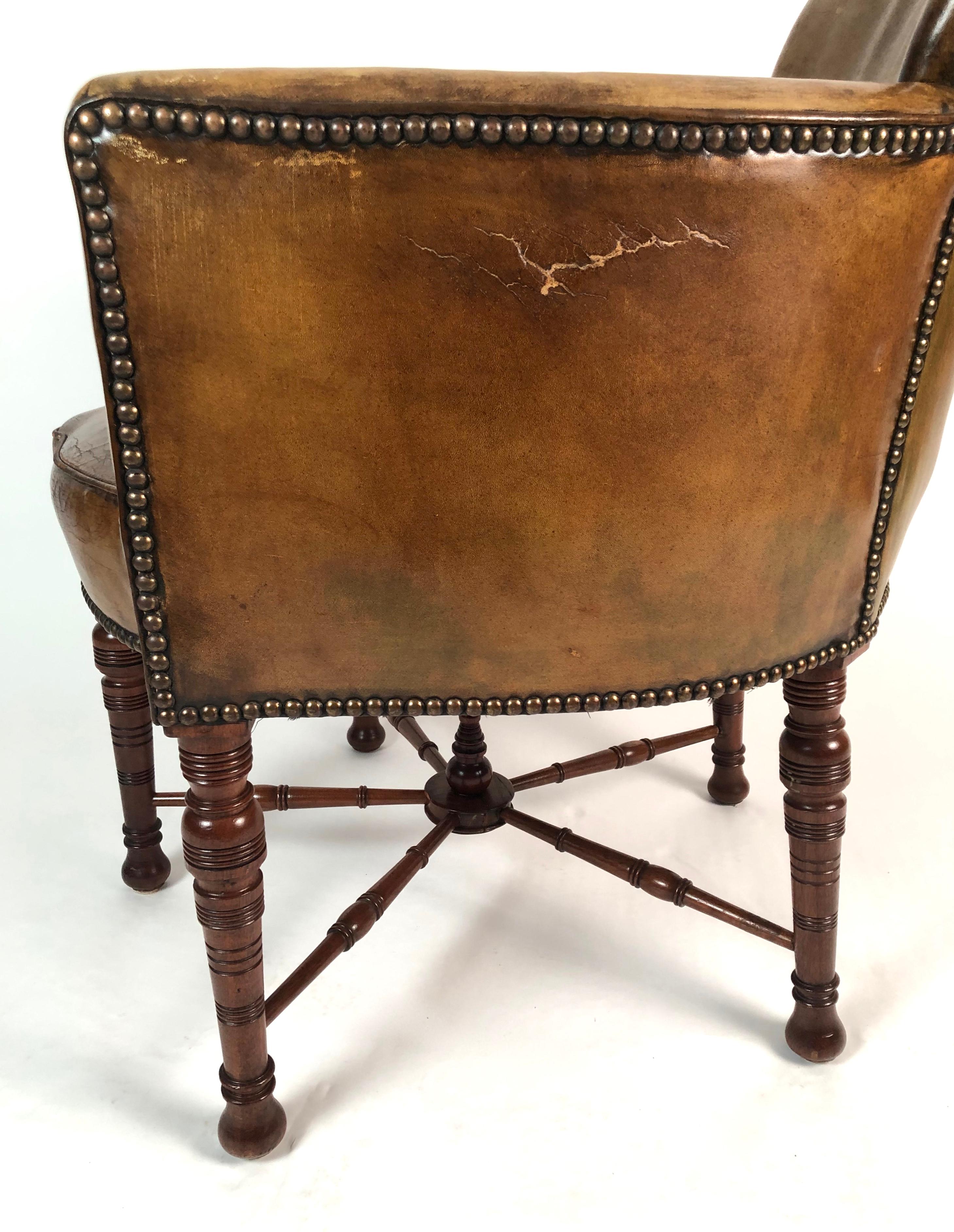 19th Century English Leather Library Chair In Good Condition In Essex, MA