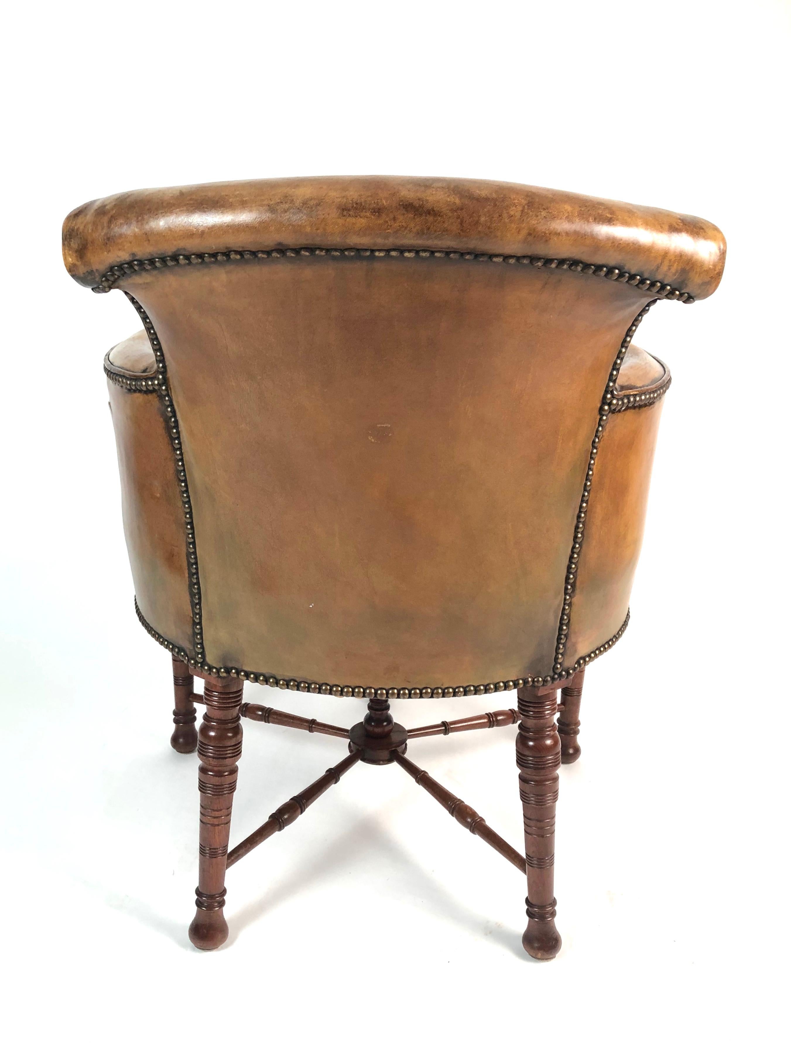 19th Century English Leather Library Chair 1