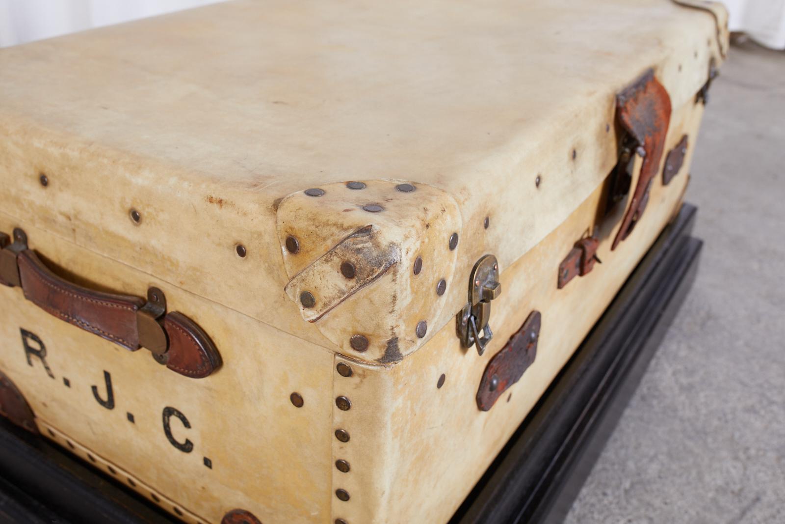 19th Century English Leather Luggage Trunk on Stand 5