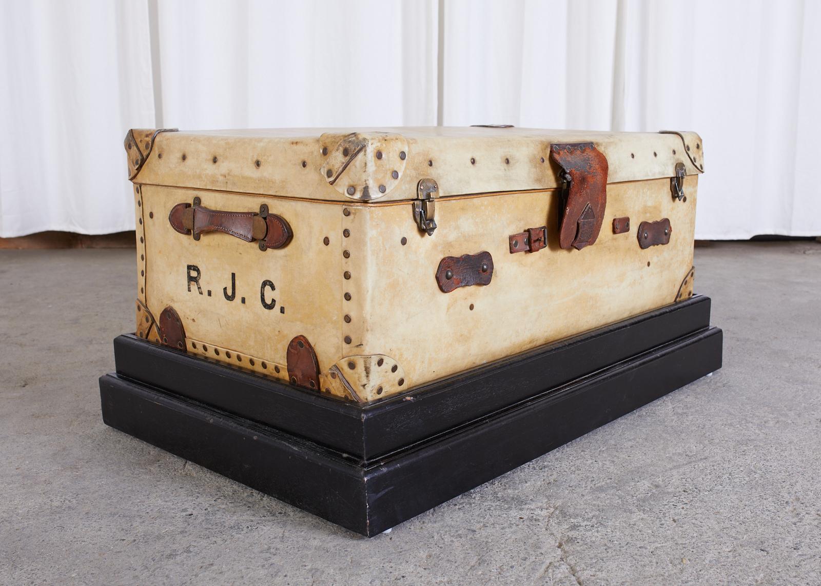 19th Century English Leather Luggage Trunk on Stand 3