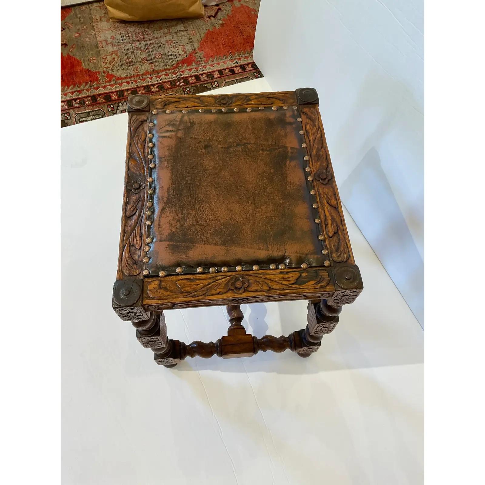 19th Century English Leather Top Stool In Good Condition For Sale In Nashville, TN