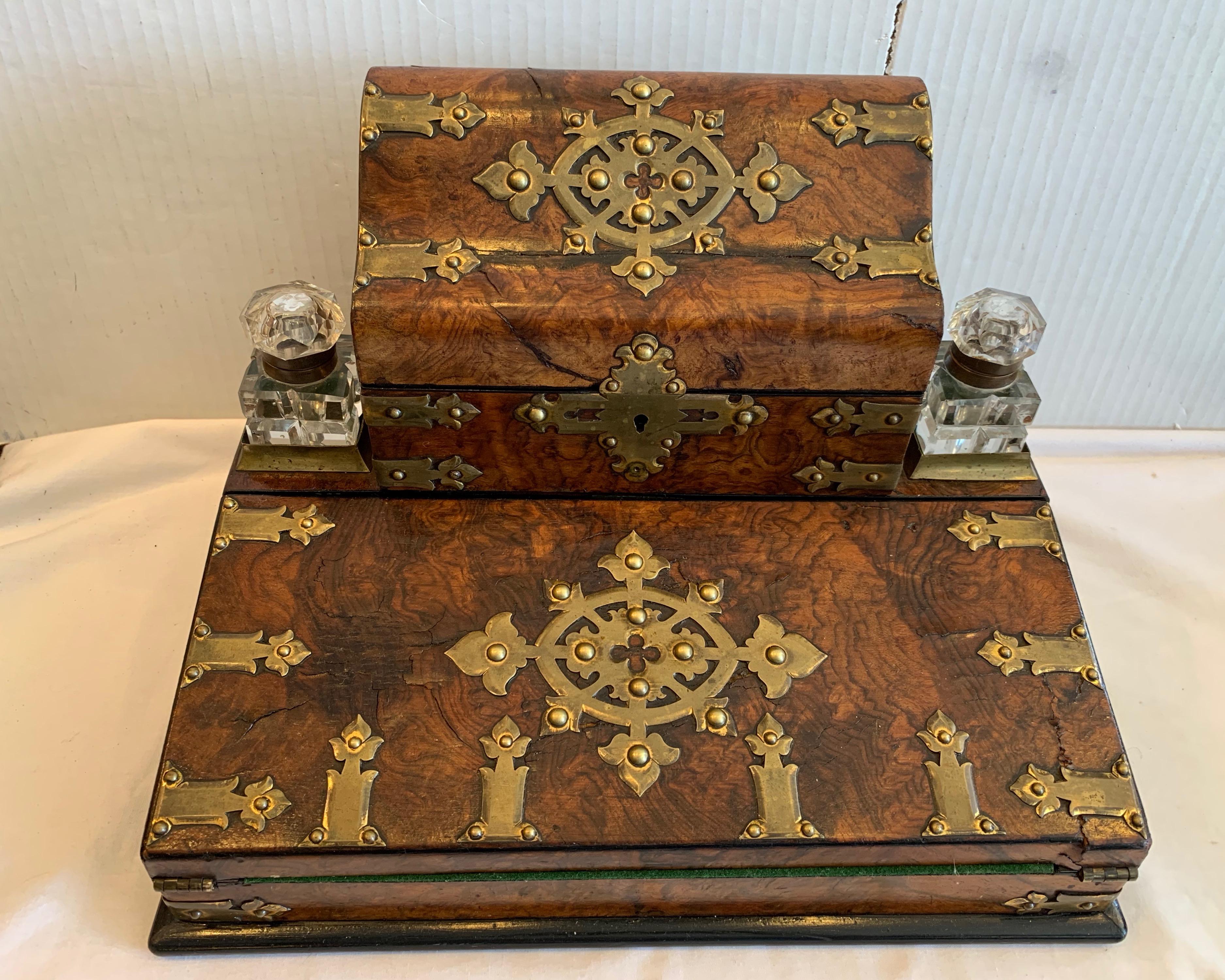 19TH Century English Letterbox / Lap Desk / Inkstand In Good Condition In West Palm Beach, FL