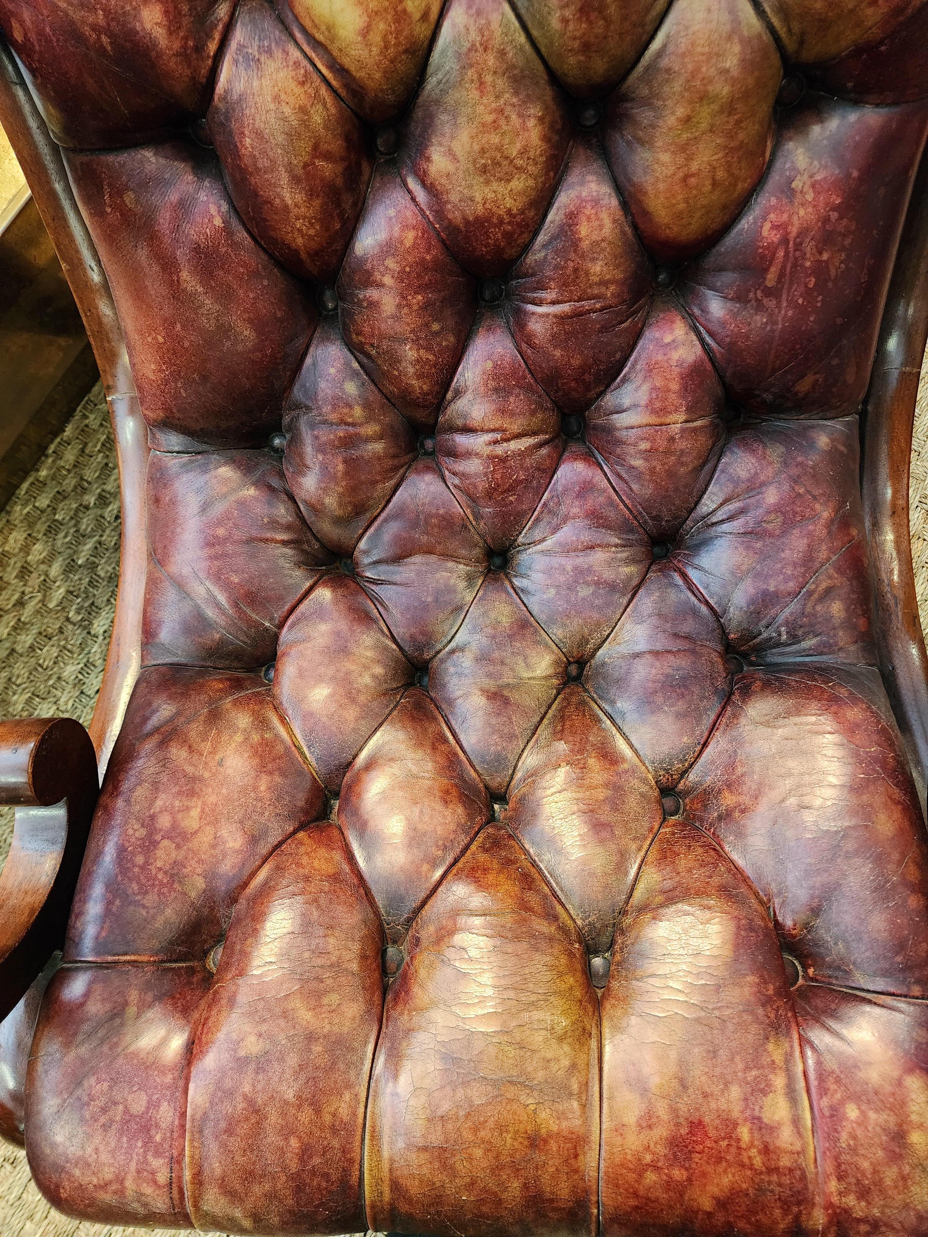 19th Century English Lolling Chair In Leather and Mahogany  7