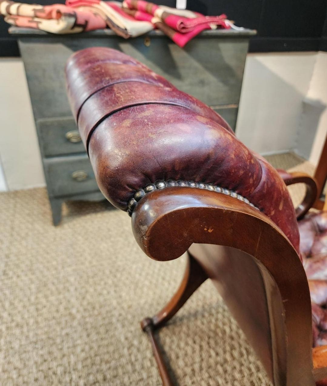 19th Century English Lolling Chair In Leather and Mahogany  For Sale 8