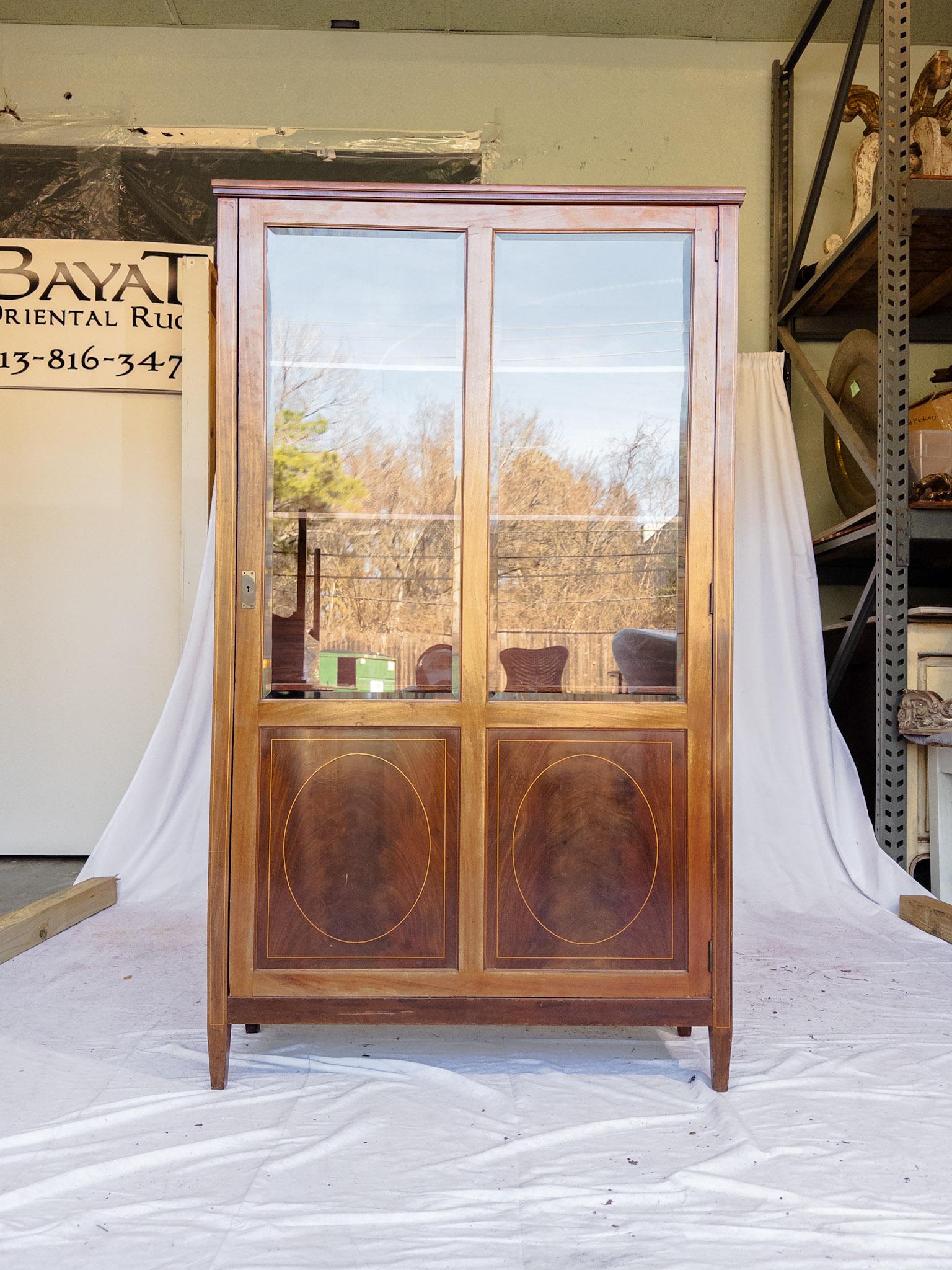 19th Century English Mahogany and Satinwood Cabinet In Good Condition For Sale In Houston, TX