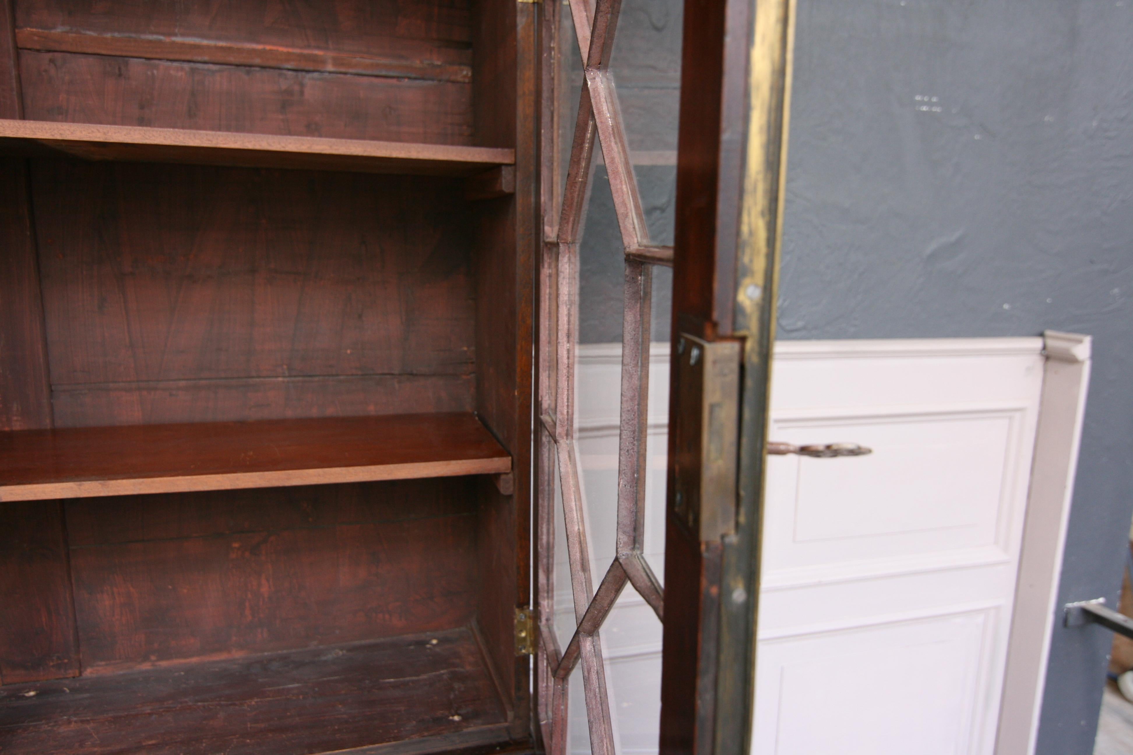 19th Century English Mahogany Bookcase Cabinet 7