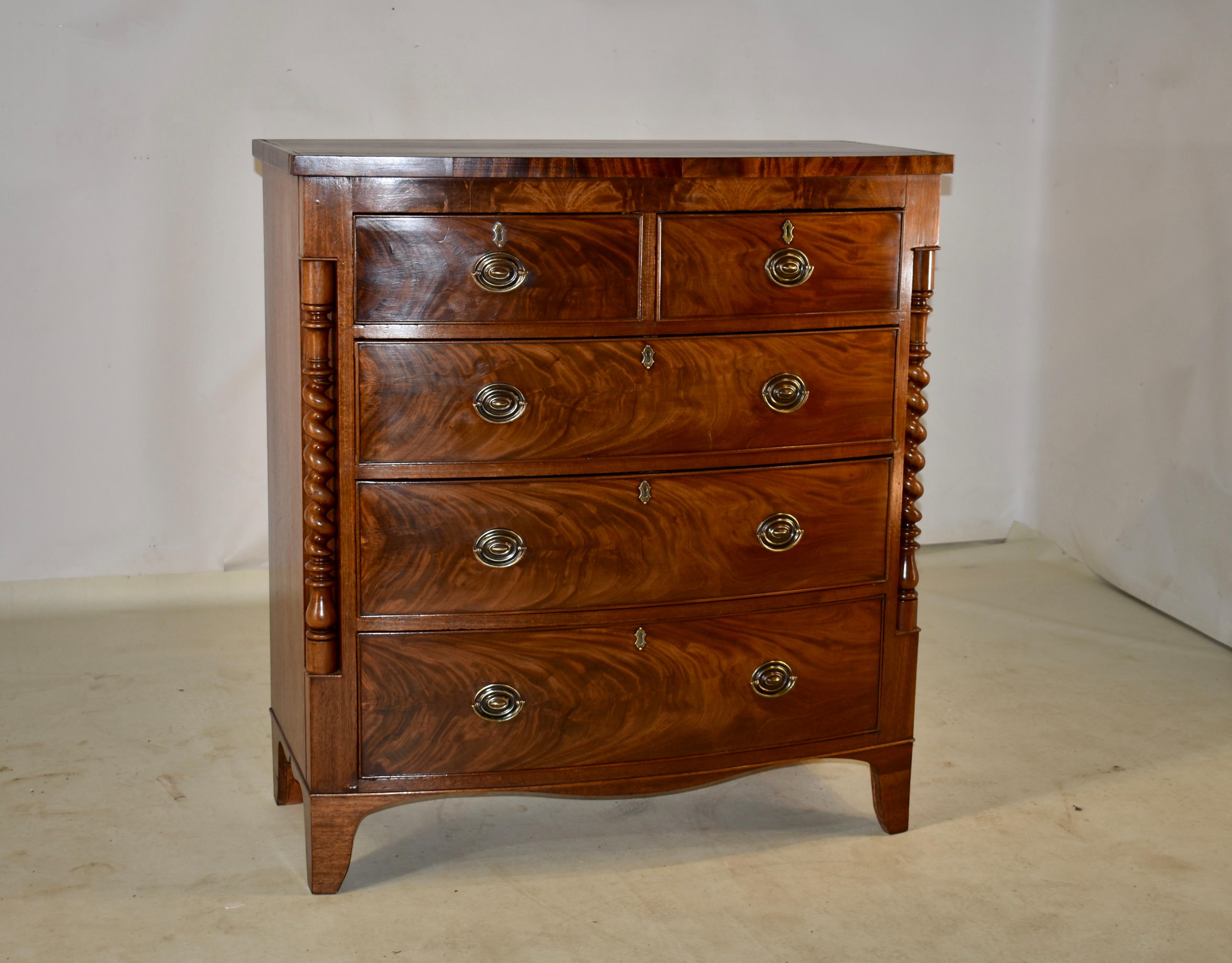 19th Century English Mahogany Bow Front Chest of Drawers For Sale 3