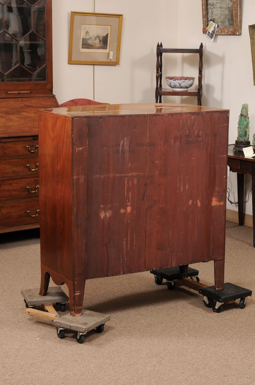 19th Century English Mahogany Bowfront Chest with String Inlay, 5 Drawers  For Sale 2