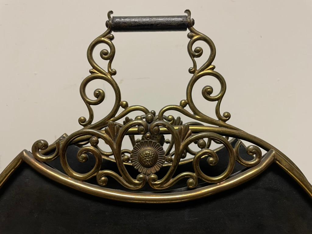 19th Century English Mahogany Brass And Steel Magazine Rack For Sale 2
